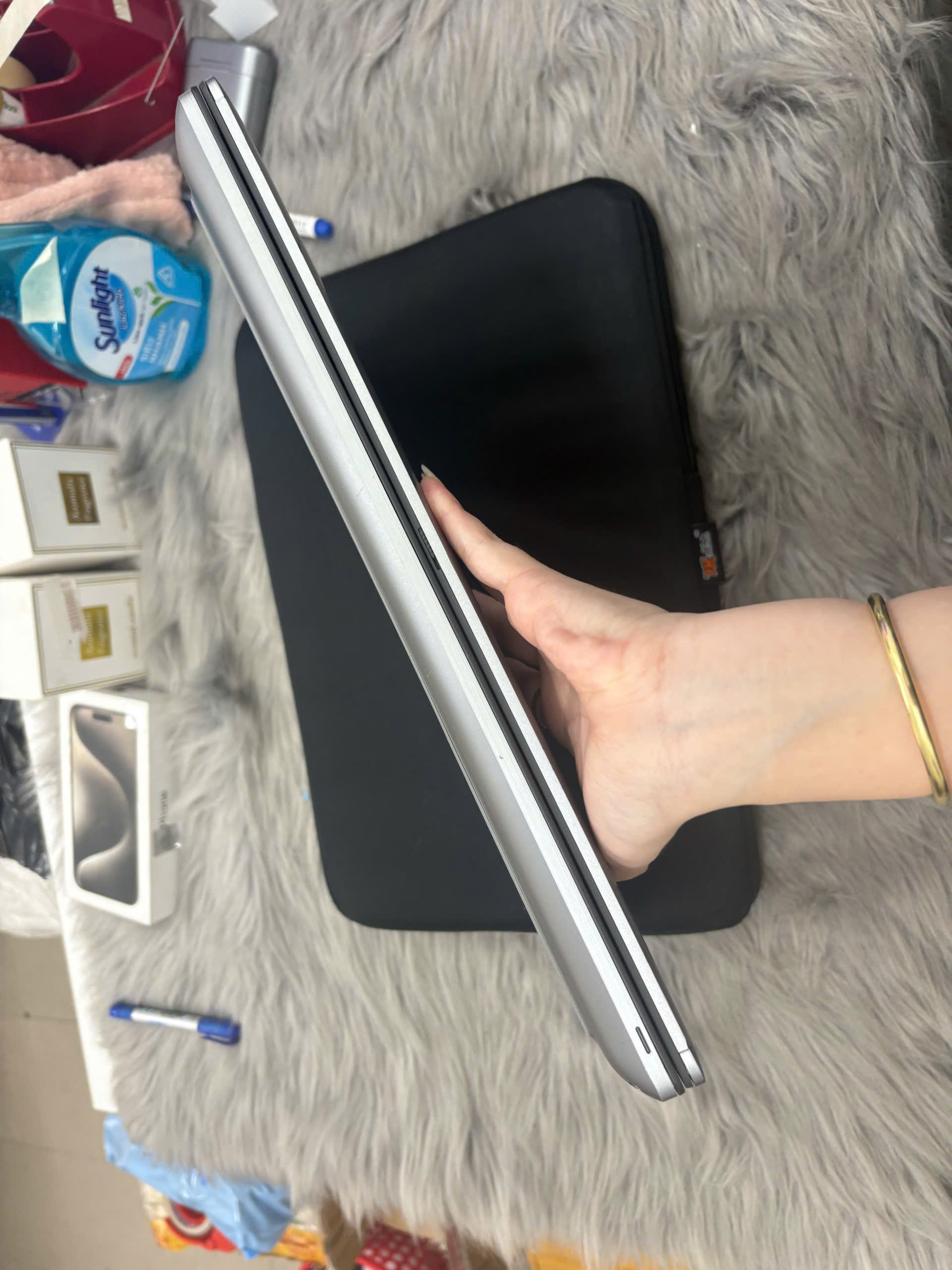 Dell Precision 7550 - Ảnh 10