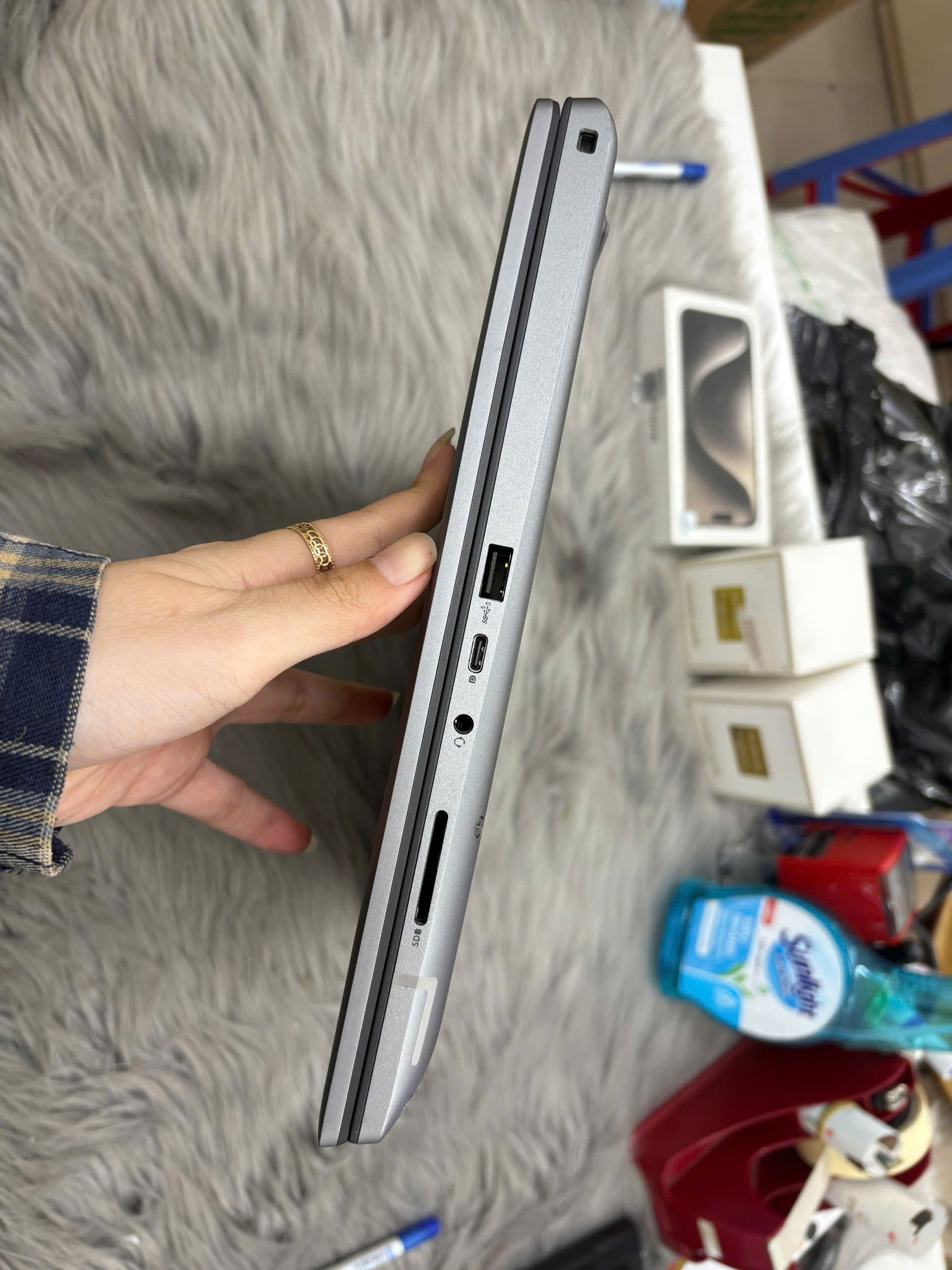 Dell Precision 7670 - Ảnh 10