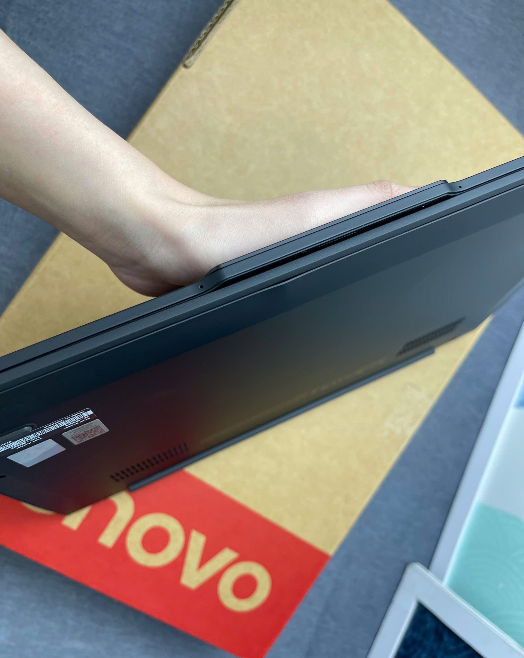 Thinkpad X1 Carbon G12 - Ảnh 11