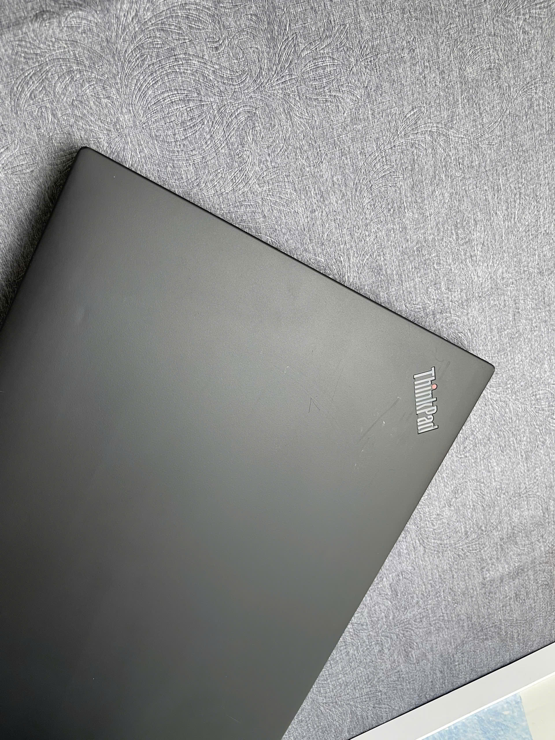 Thinkpad P1 G6 - Ảnh 7