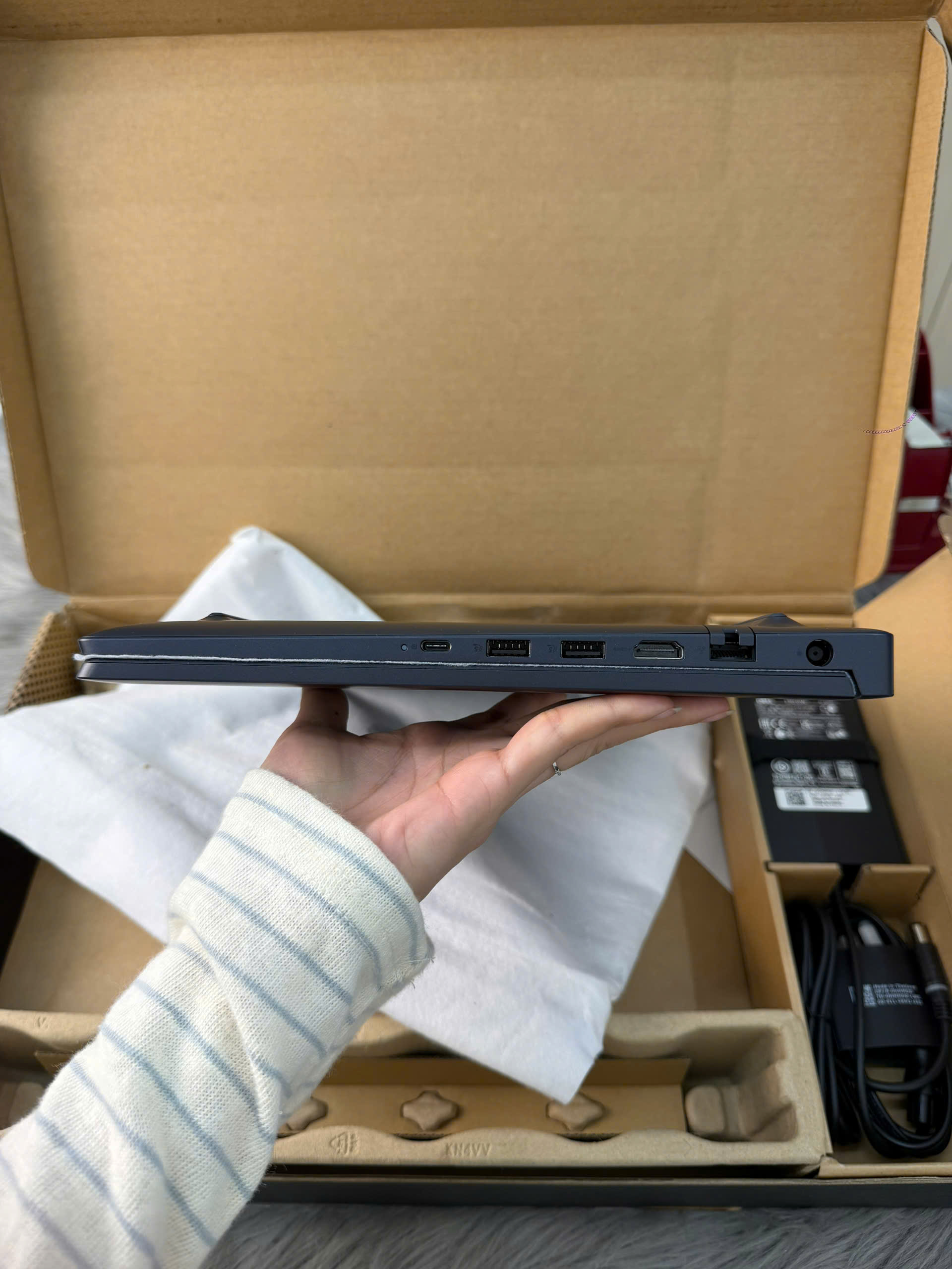 Dell Alienwarev 2026 DA15265 - Ảnh 7
