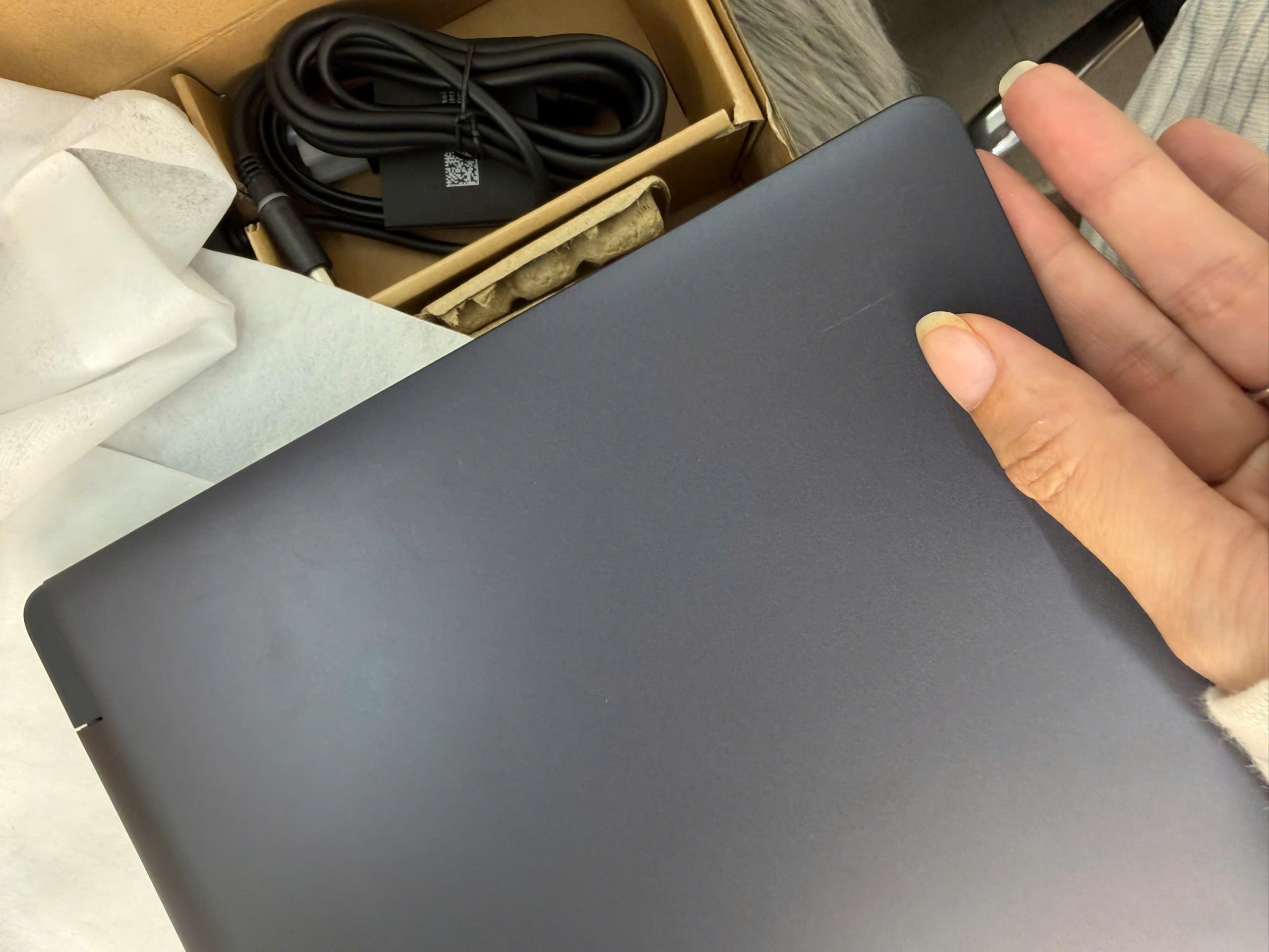 Dell Alienwarev 2026 DA15265 - Ảnh 12