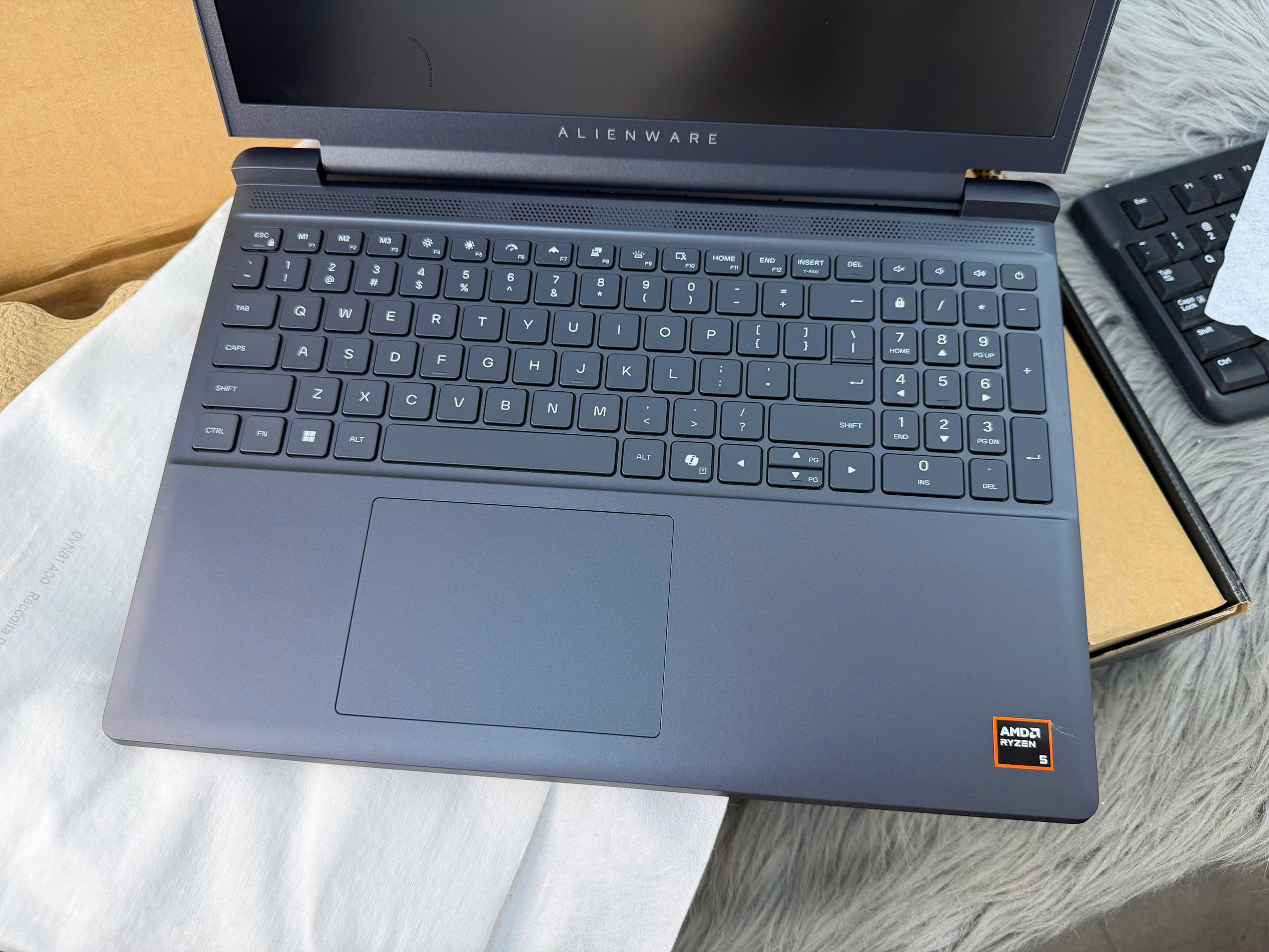 Dell Alienwarev 2026 DA15265 - Ảnh 5