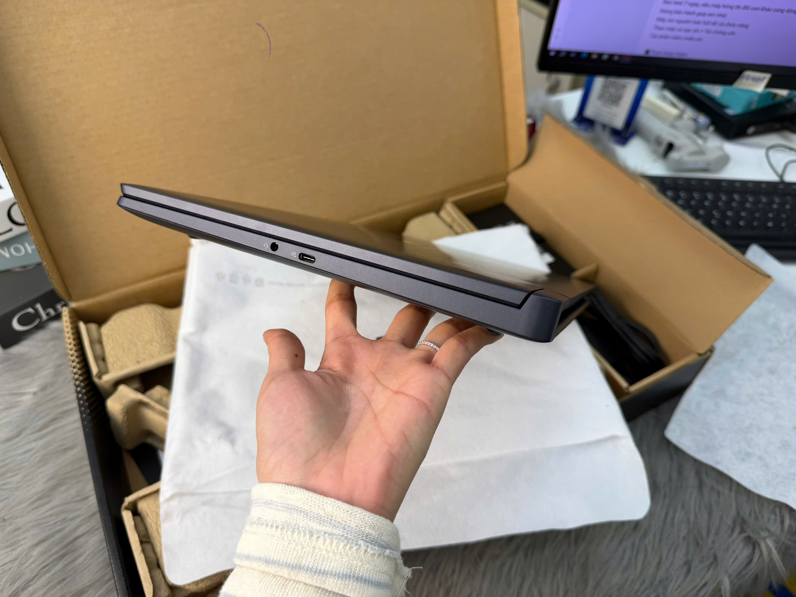 Dell Alienwarev 2026 DA15265 - Ảnh 9