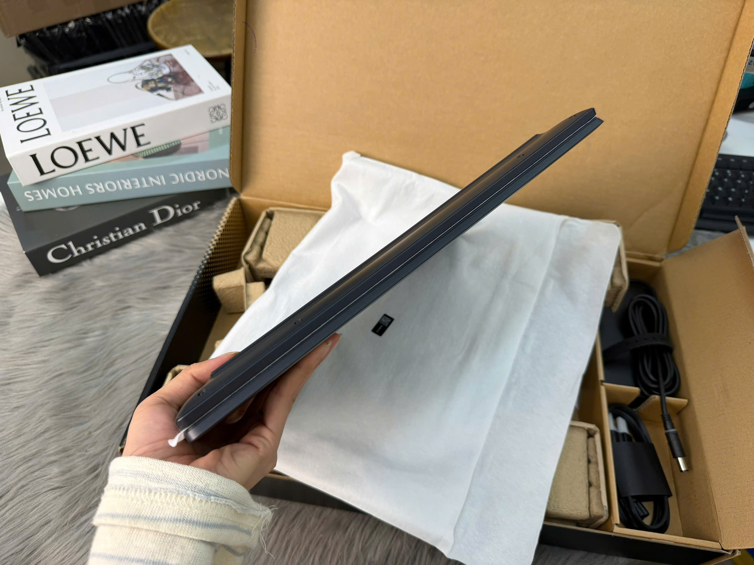 Dell Alienwarev 2026 DA15265 - Ảnh 5