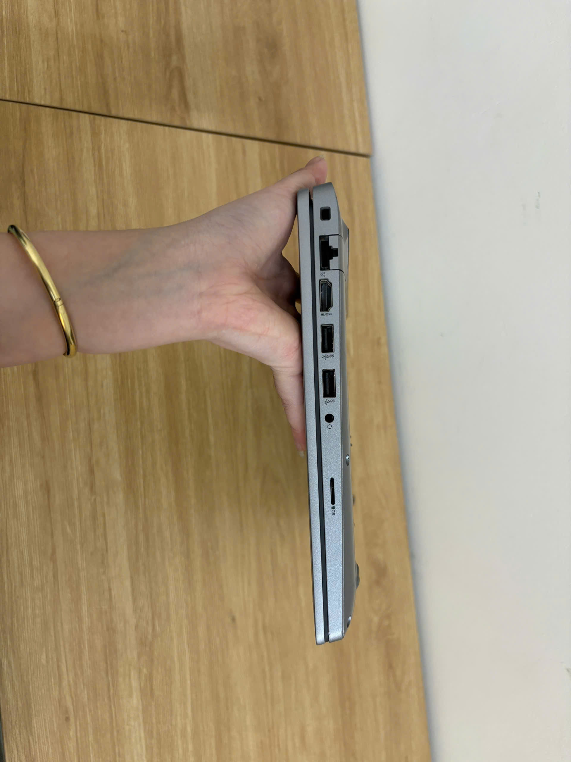Dell Latitude 5430 - Ảnh 2