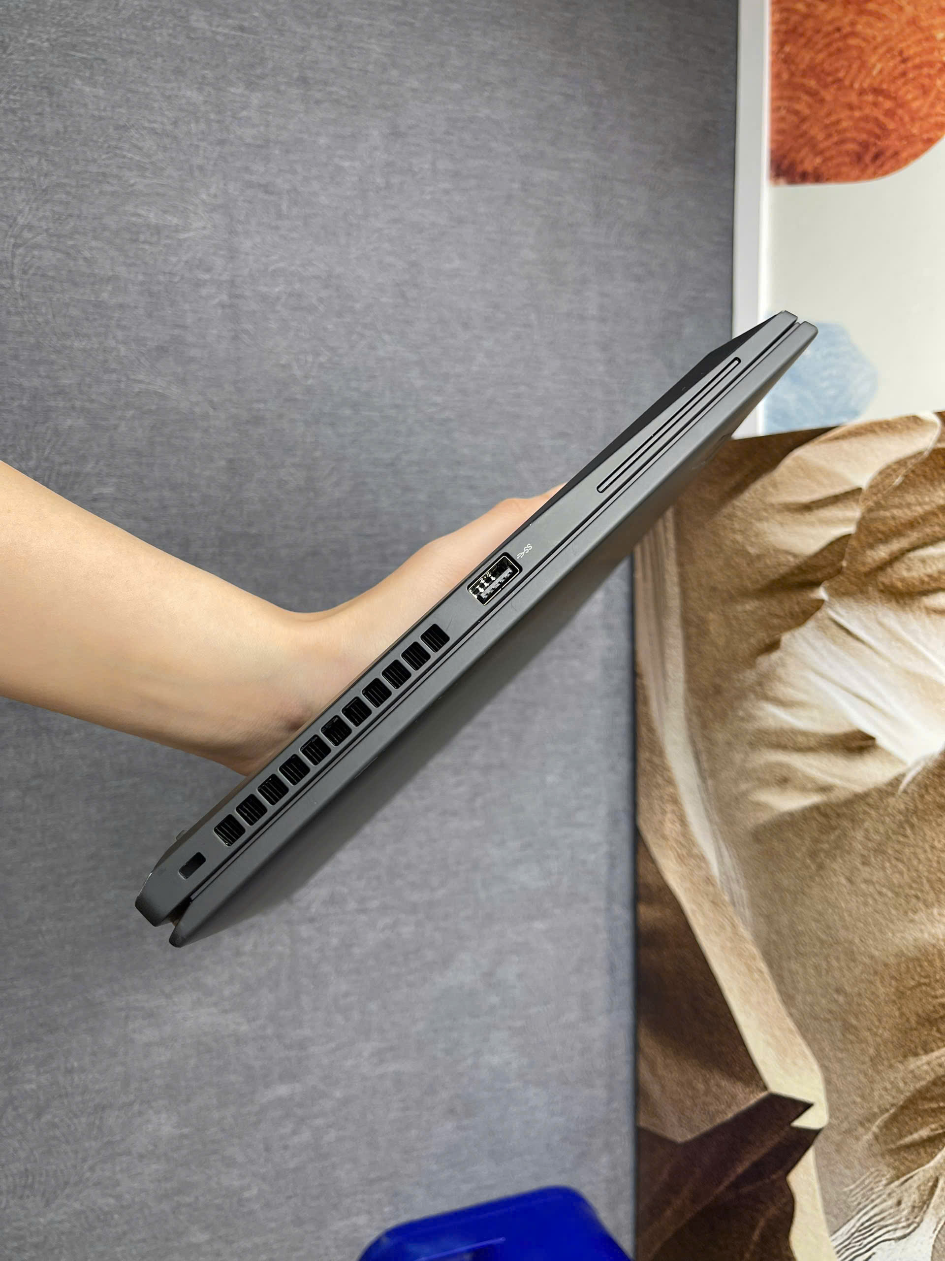 Thinkpad T14s G4 - Ảnh 5