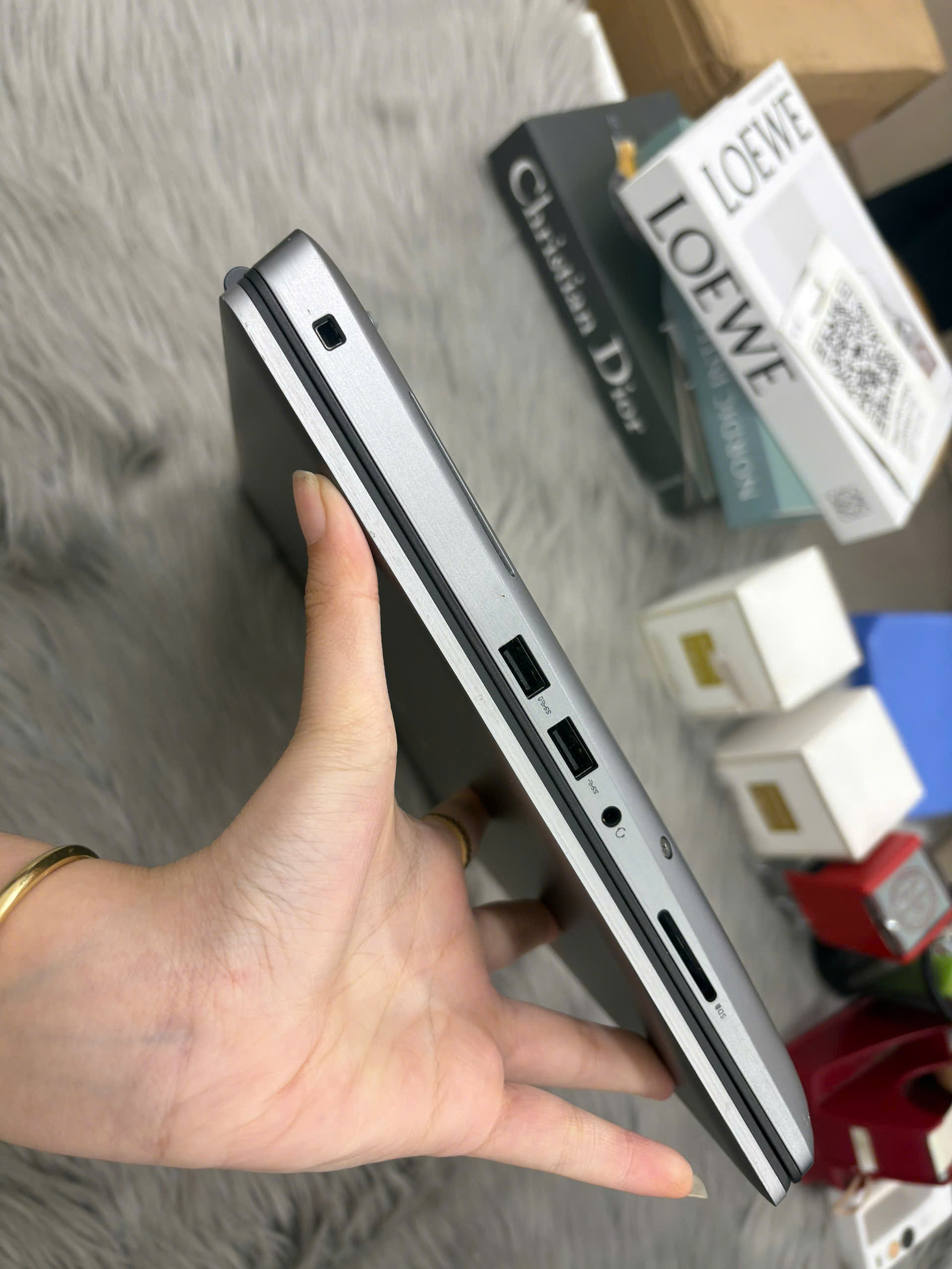 Dell Precision 7560 - Ảnh 4