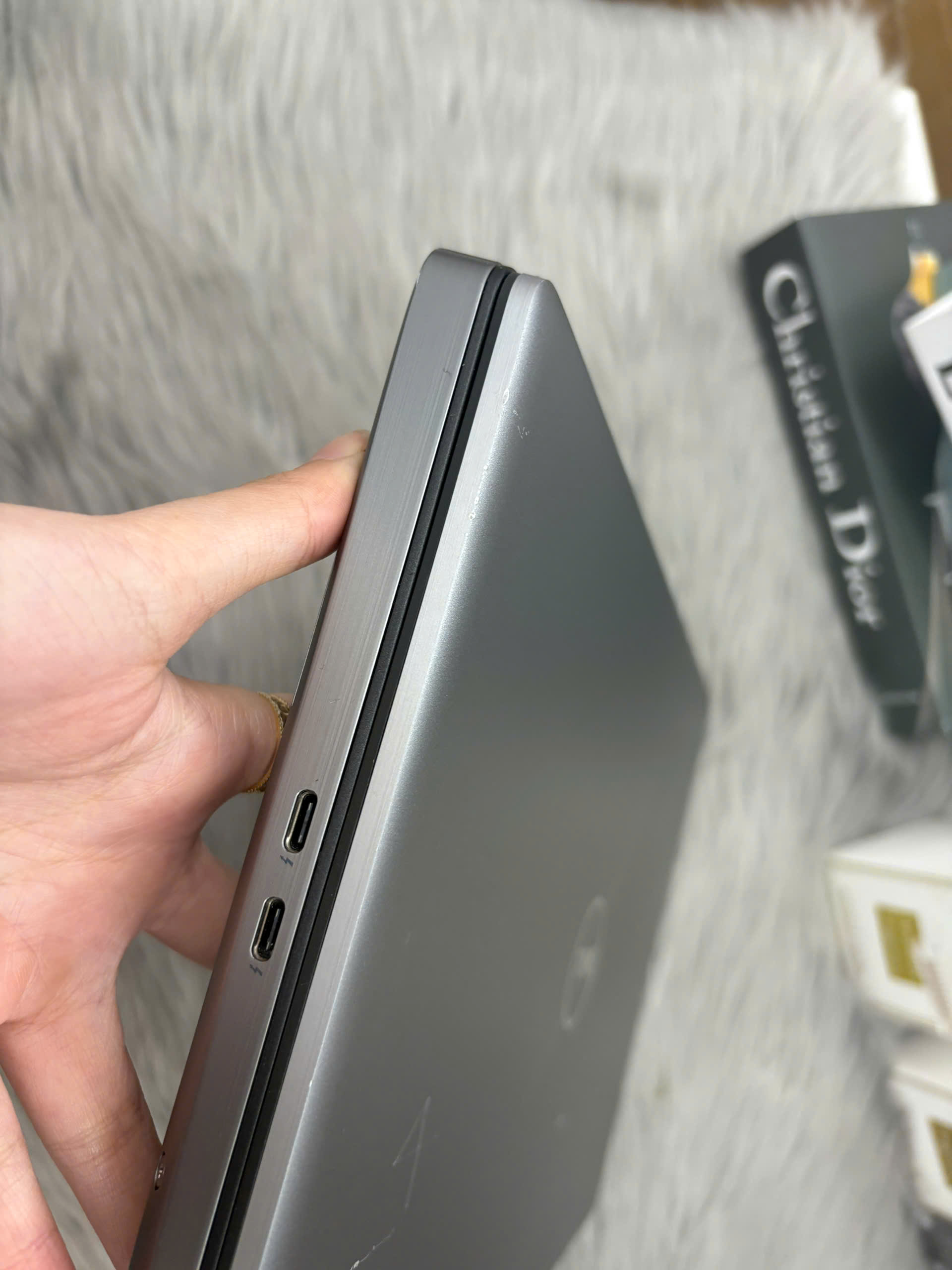 Dell Precision 7560 - Ảnh 6