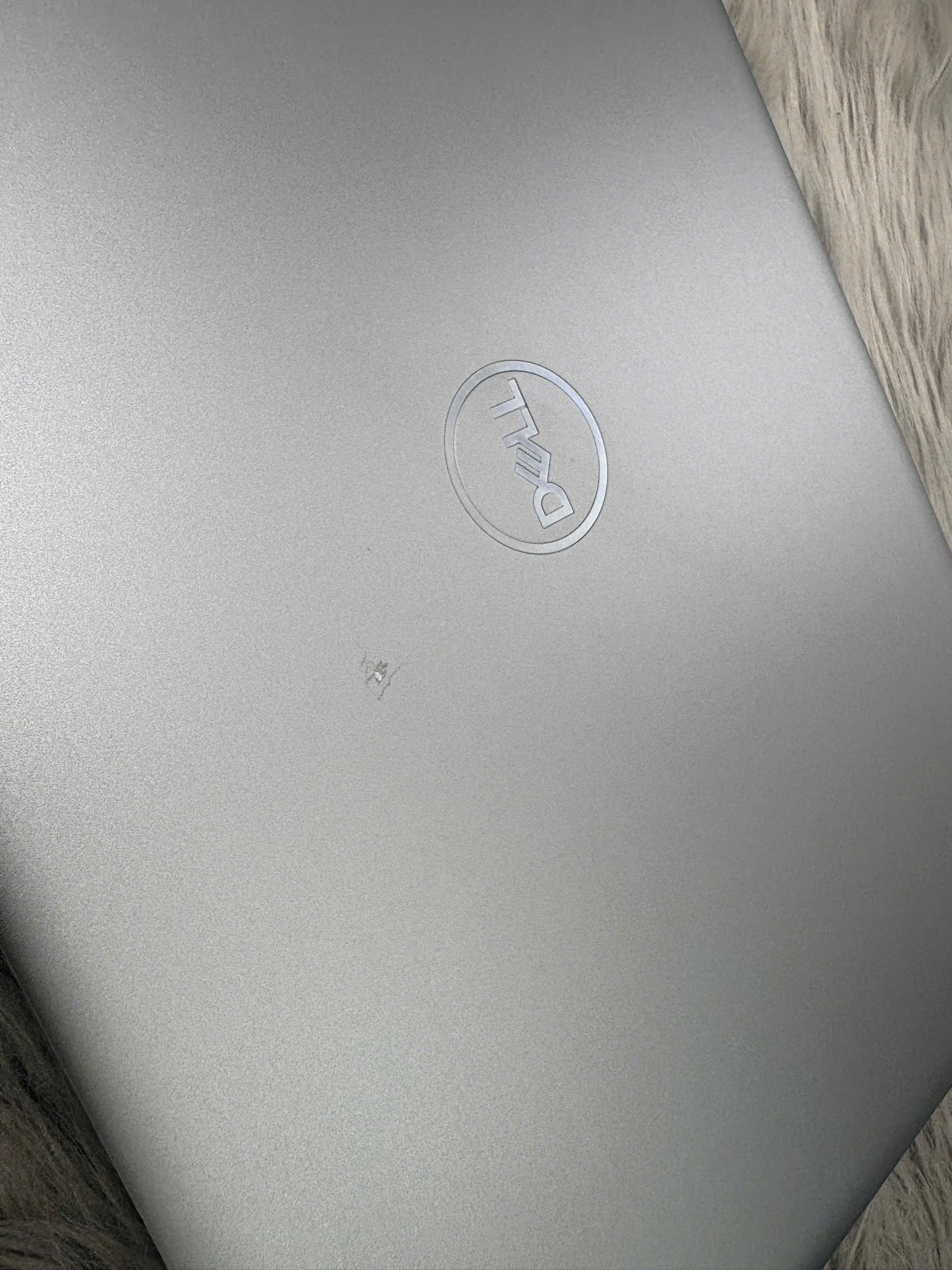 Dell Precision 7560 - Ảnh 9