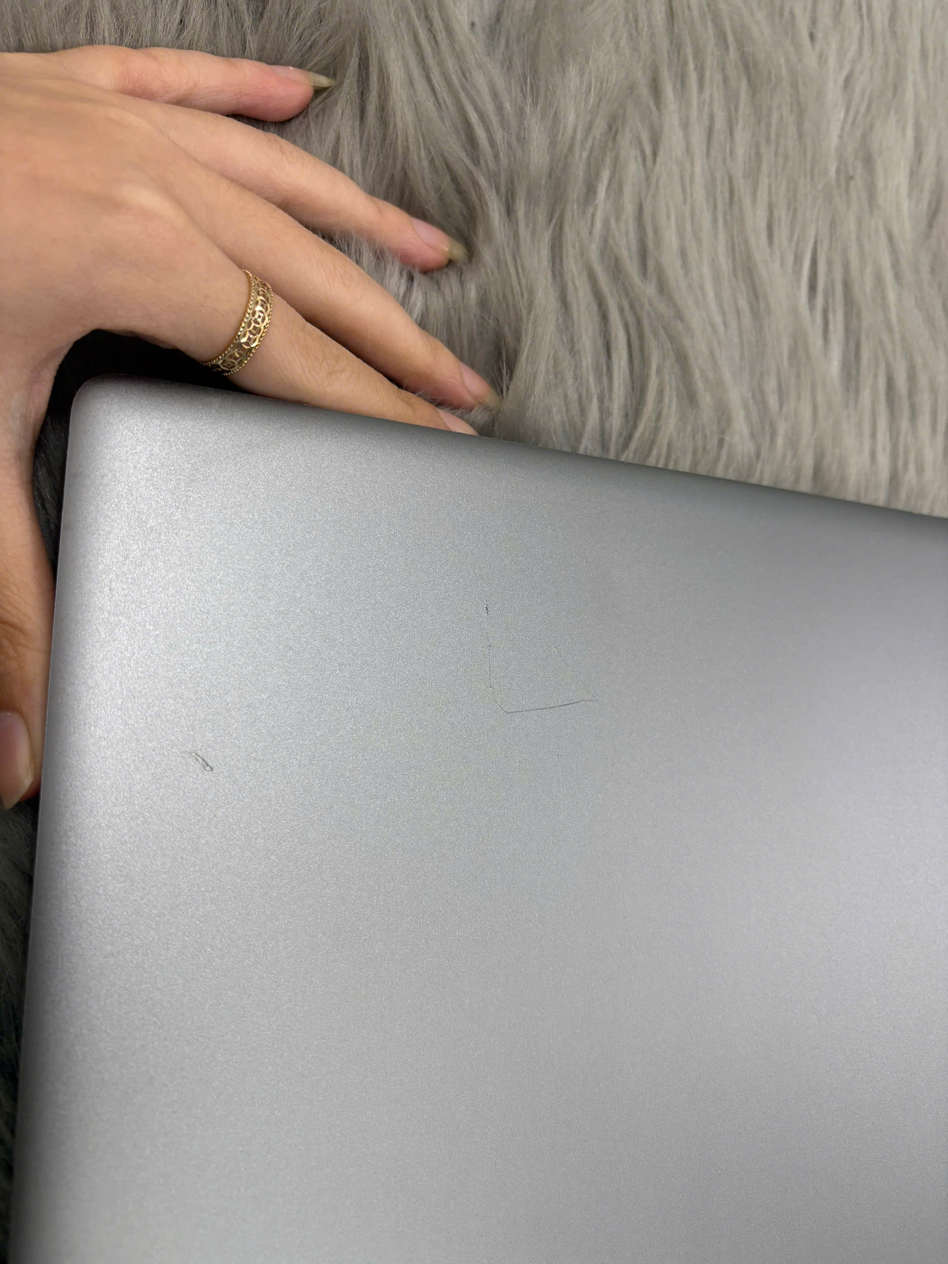 Dell Precision 7560 - Ảnh 10