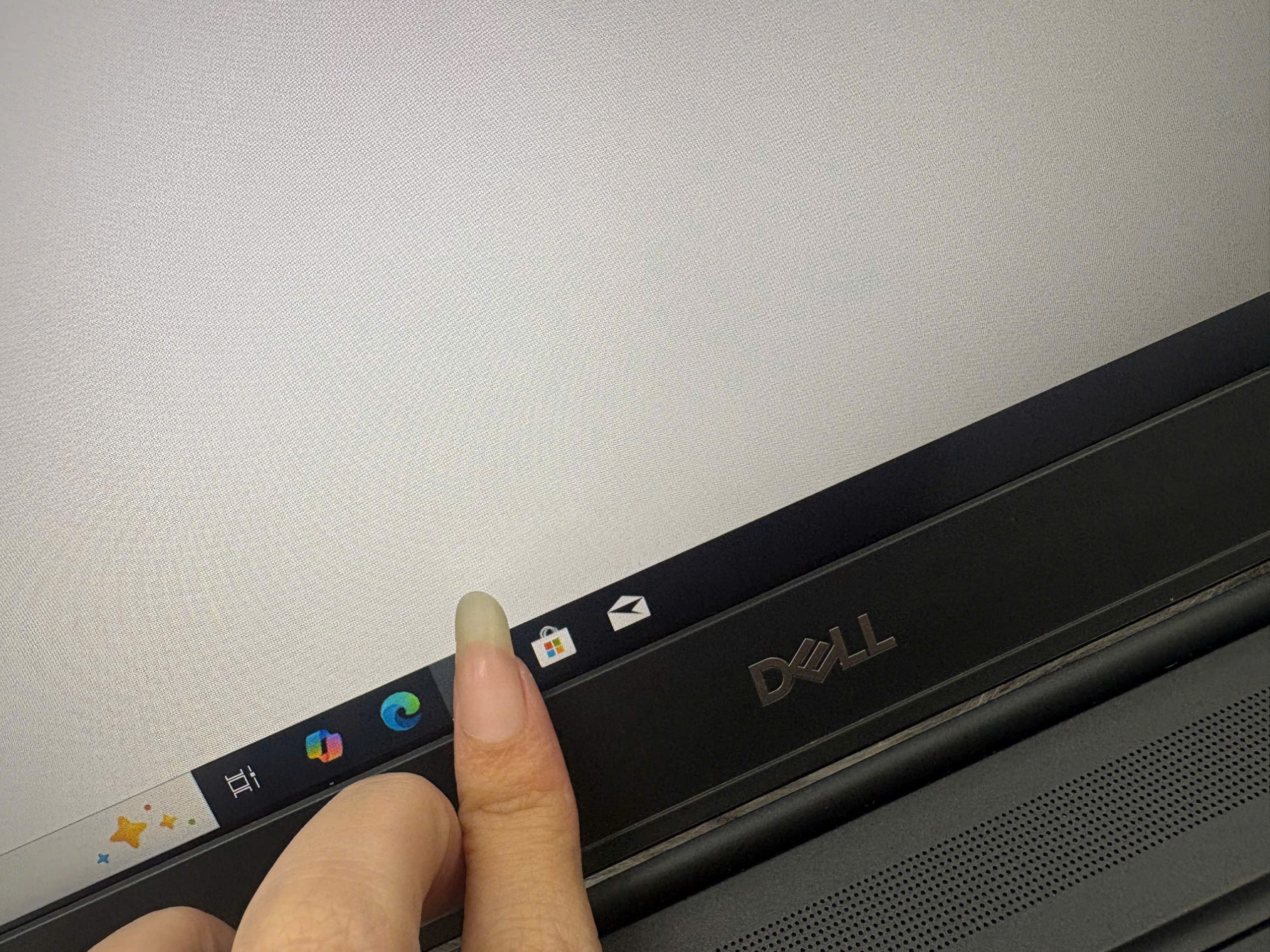 Dell Precision 7560 - Ảnh 11