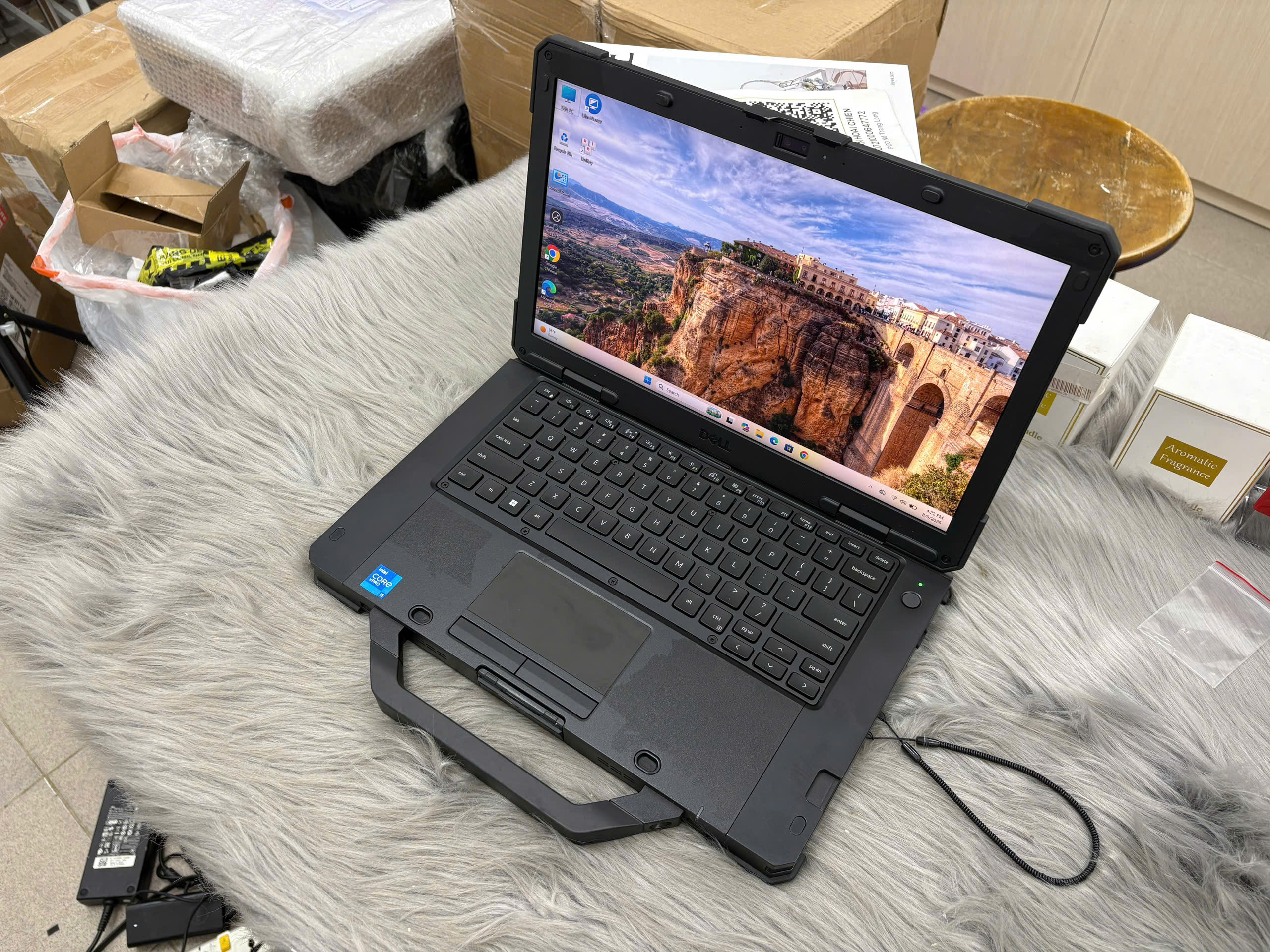 Dell Latitude 5430 Rugged + PEN