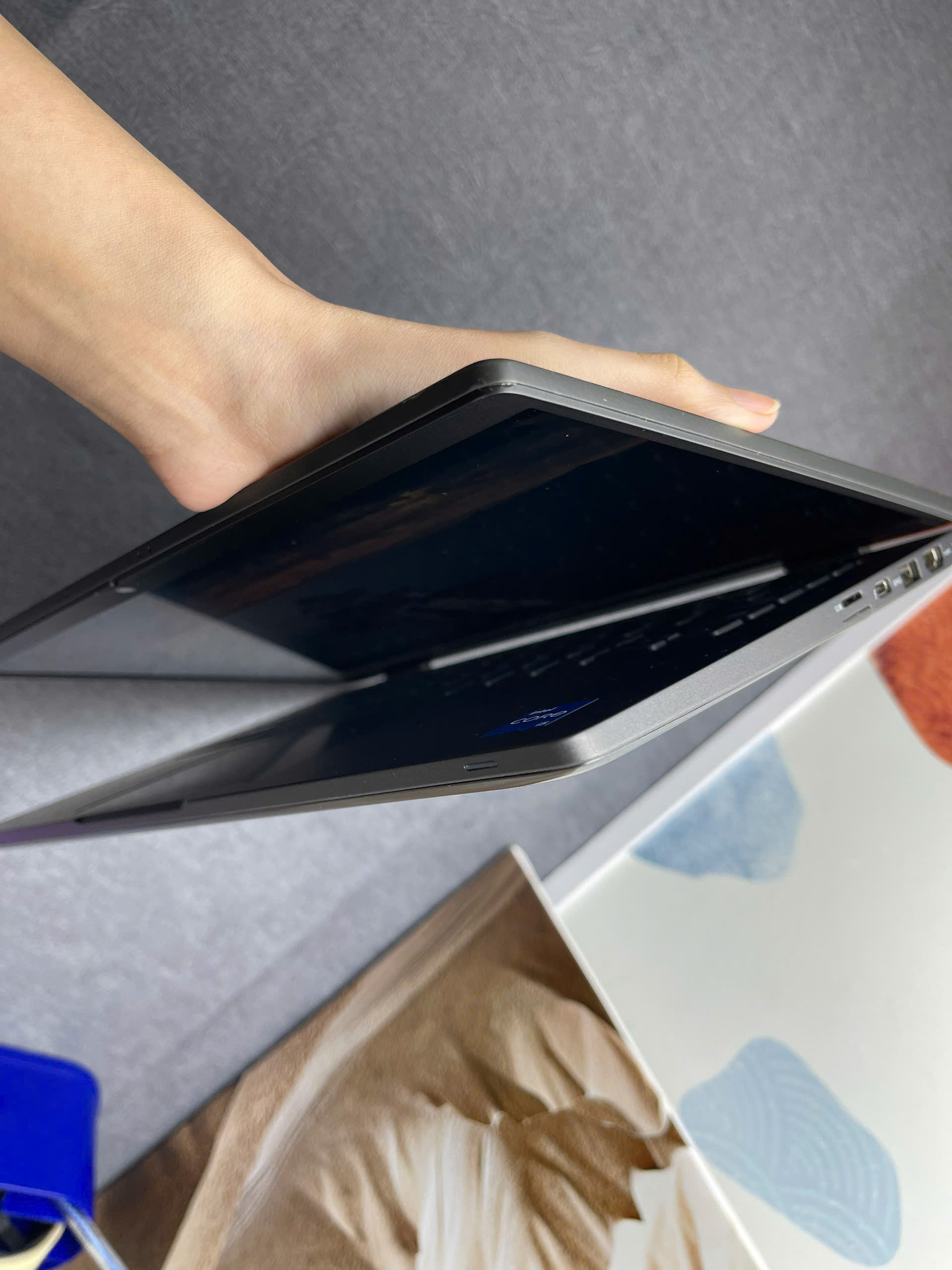 Dell Latitude 7420 - Ảnh 4