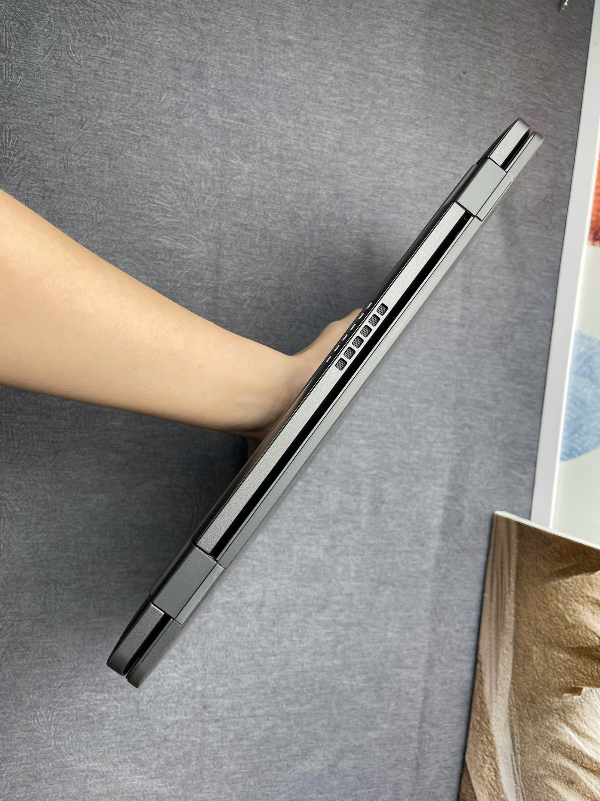 Dell Latitude 7420 - Ảnh 12