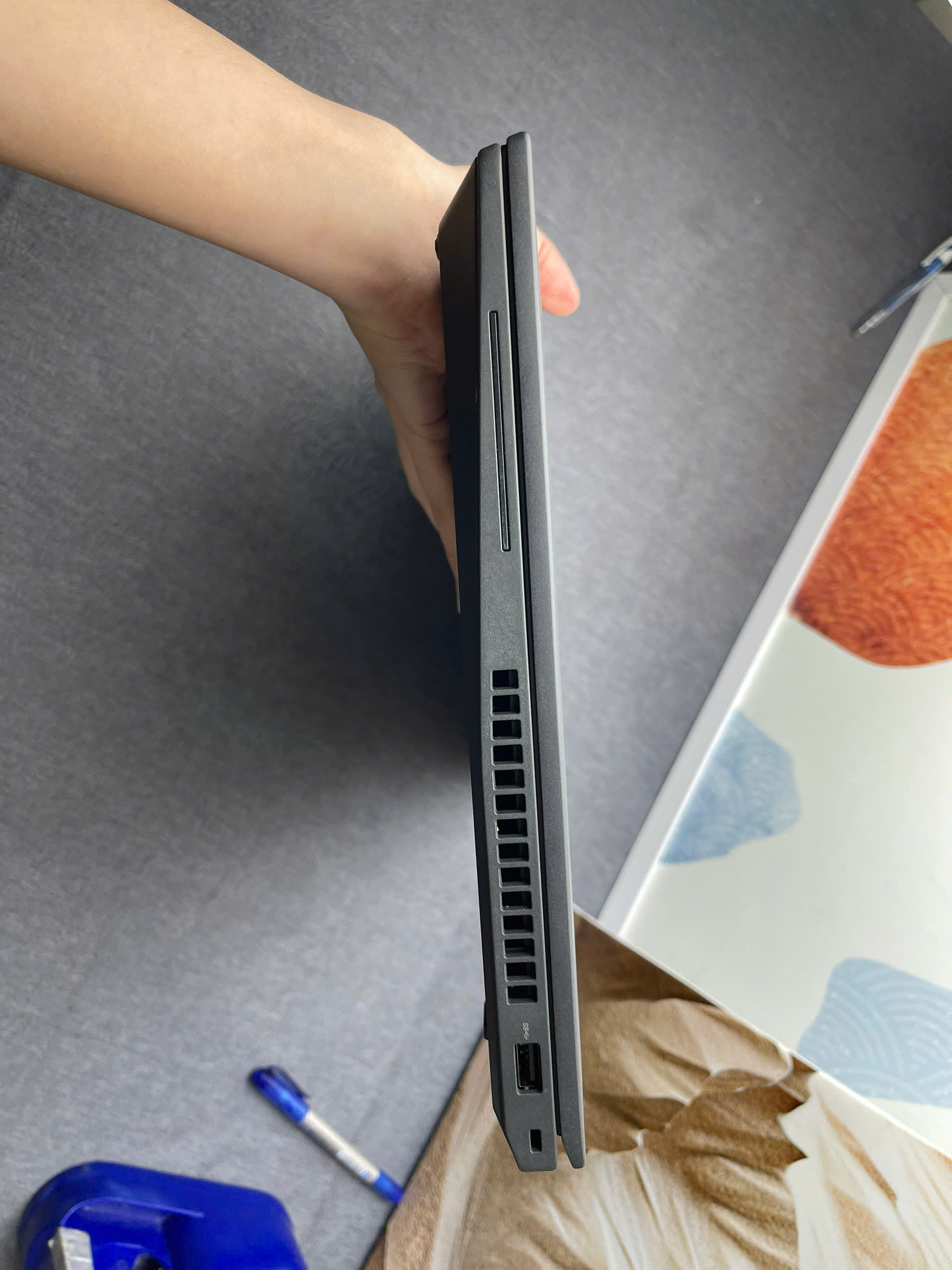 Thinkpad P16s G1 - Ảnh 3
