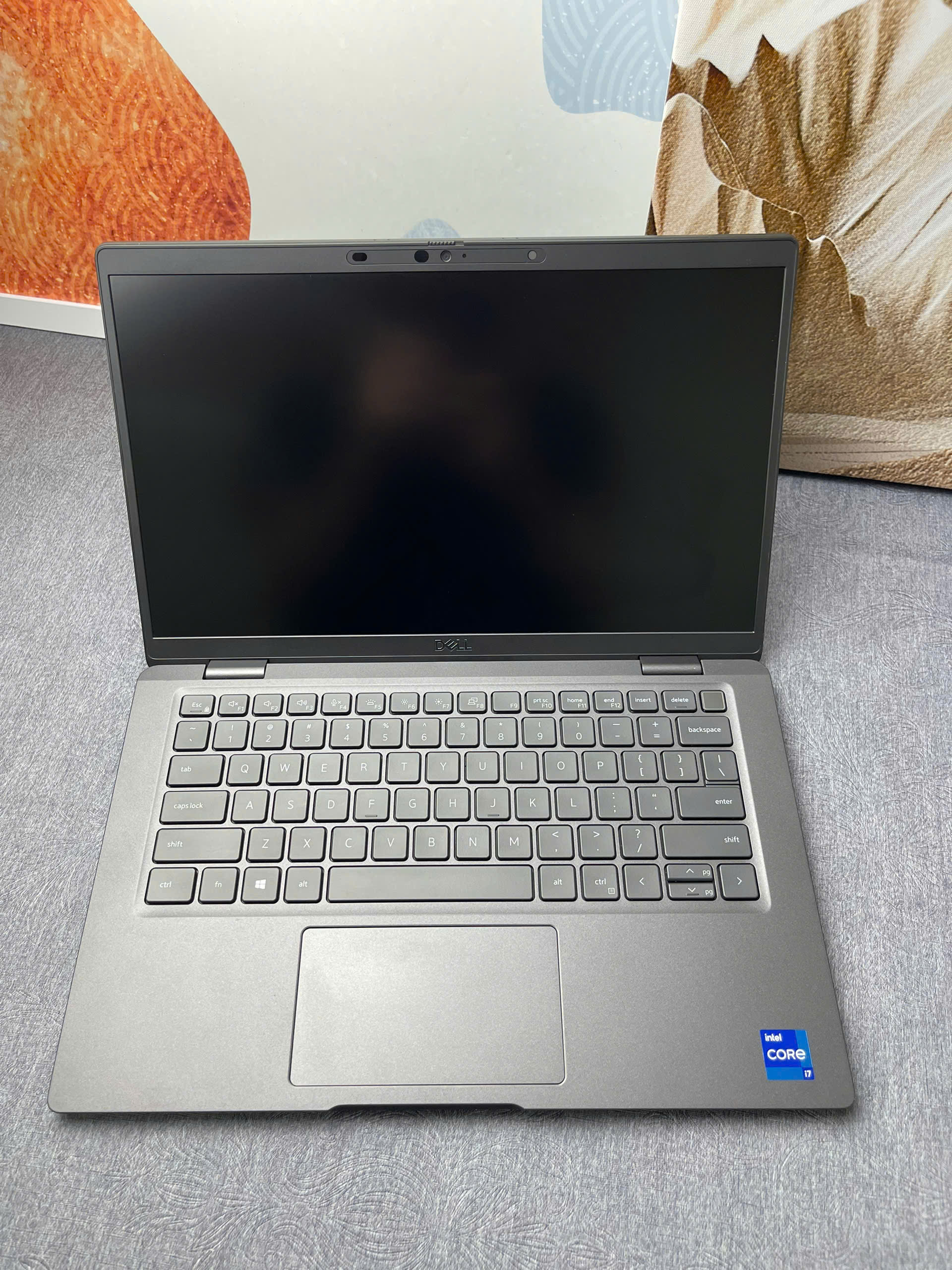 Dell Latitude 7320