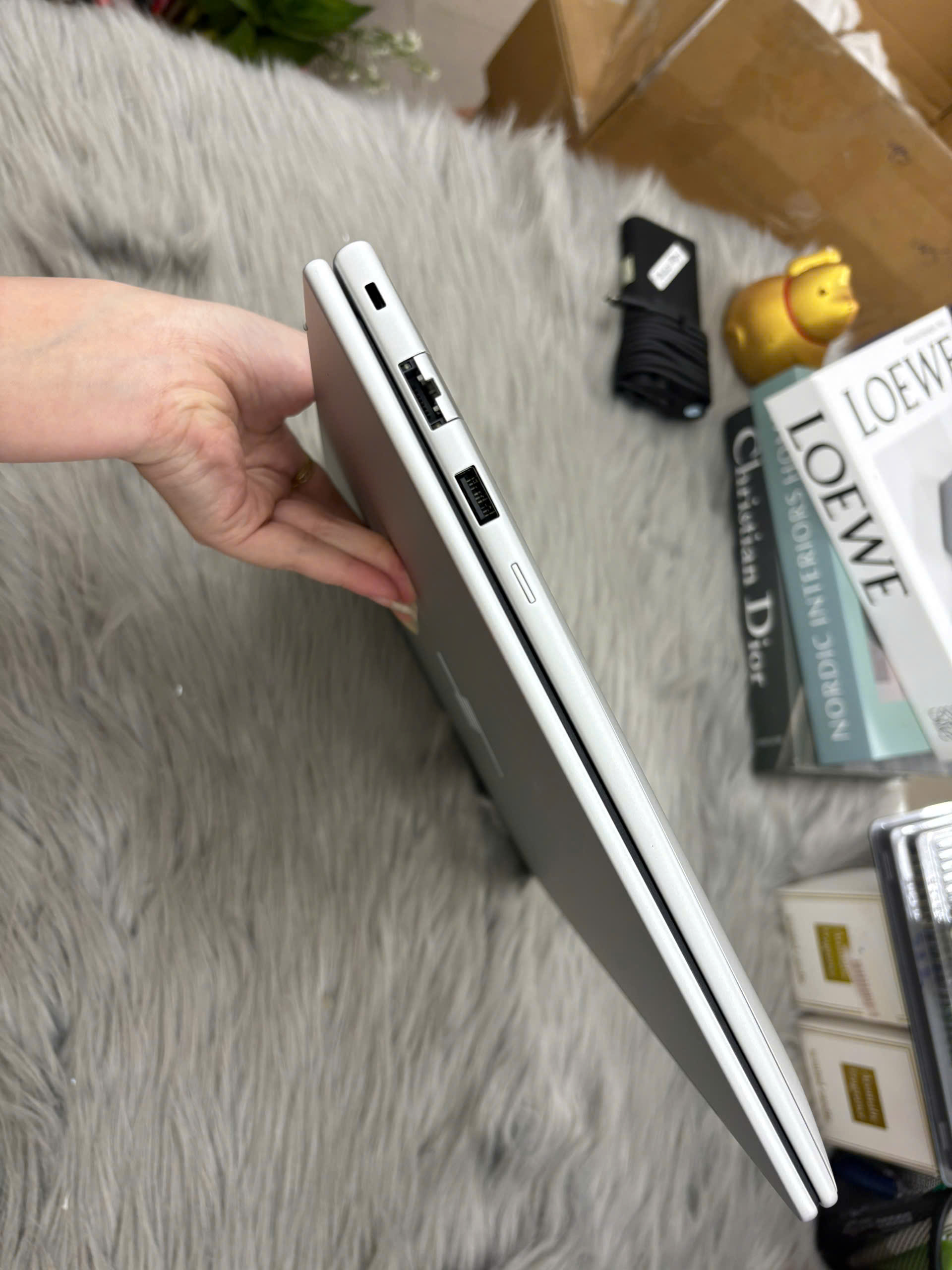 HP Elitebook 6 G1i - Ảnh 2