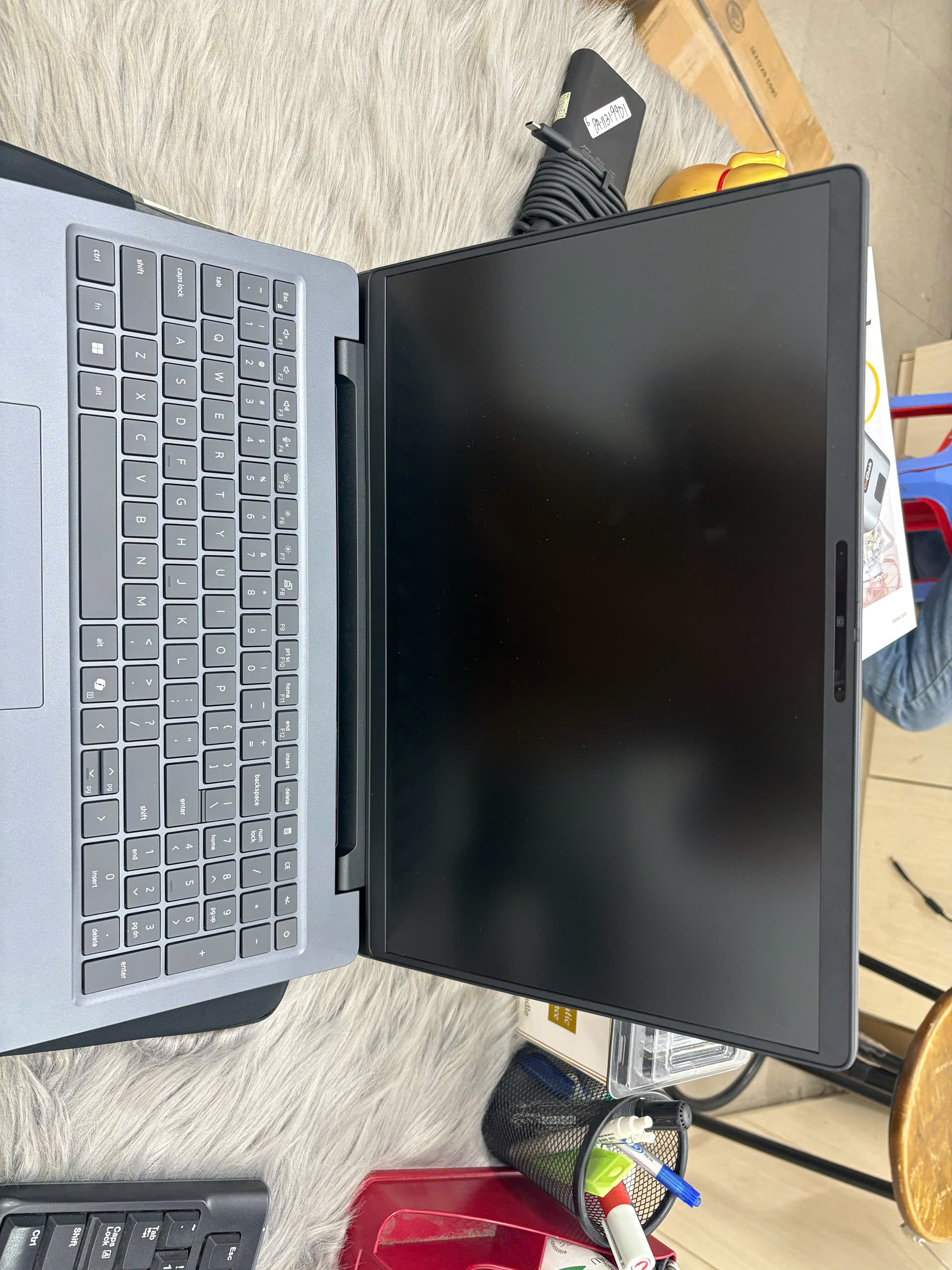 Dell Pro Max 16 MC16250 - Ảnh 10