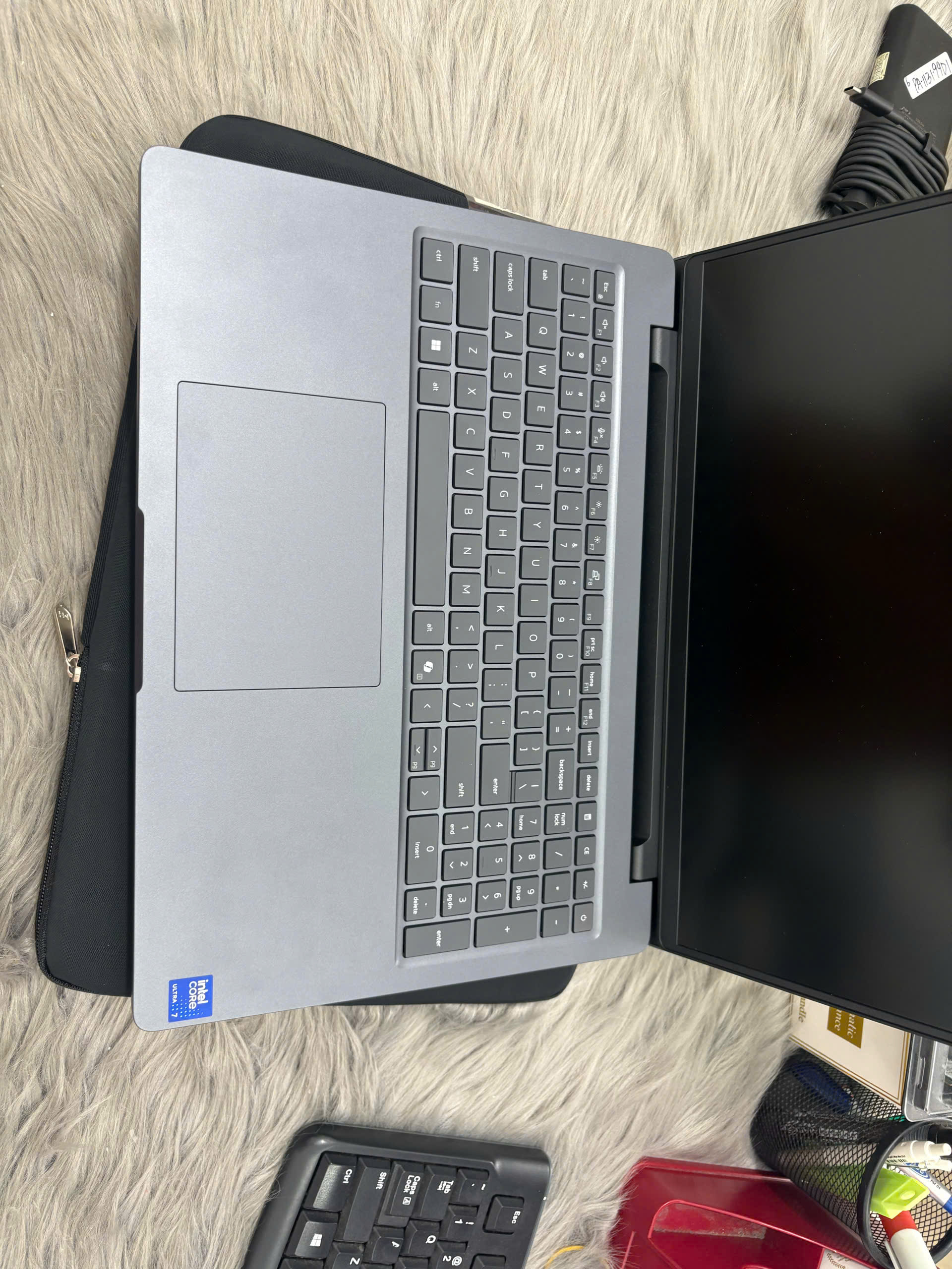 Dell Pro Max 16 MC16250 - Ảnh 11