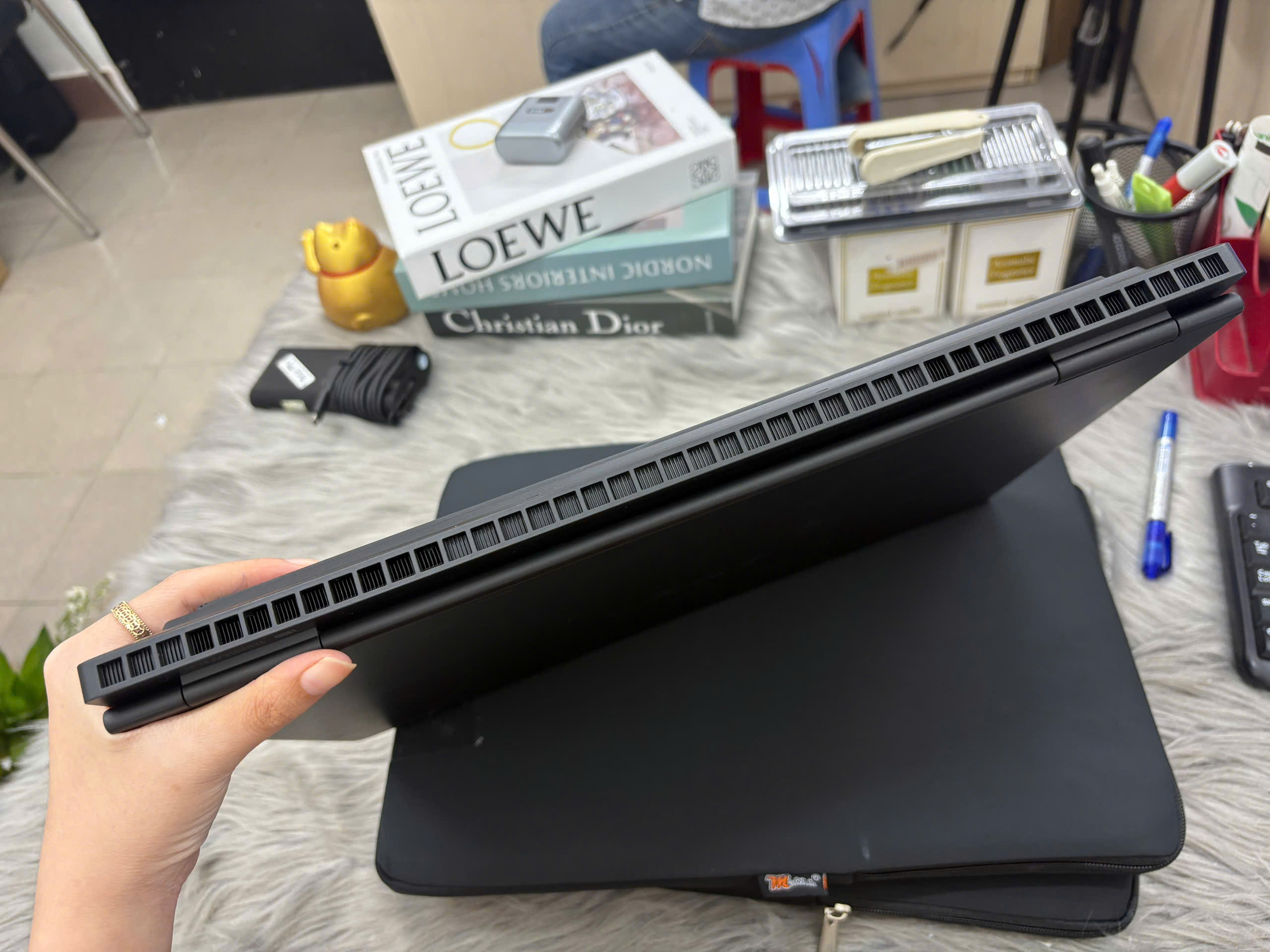 HP Omen WD0013DX - Ảnh 8