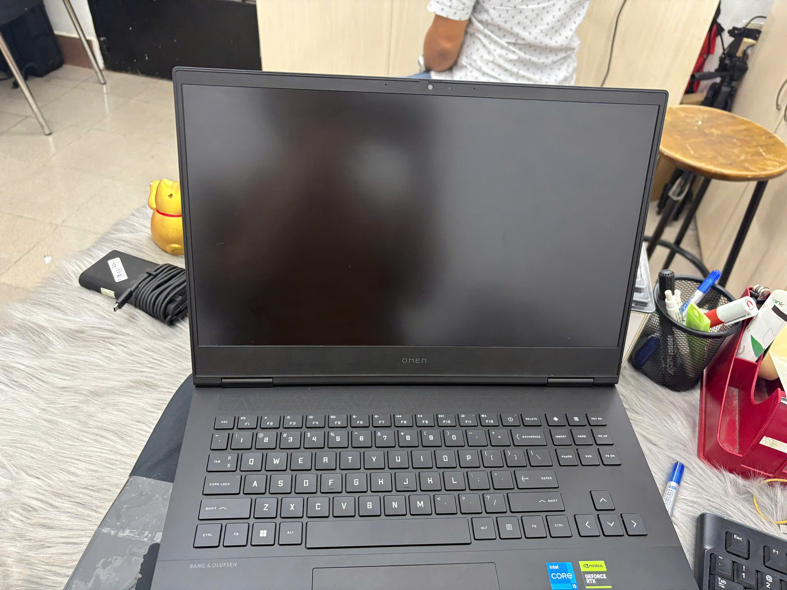 HP Omen WD0013DX - Ảnh 13