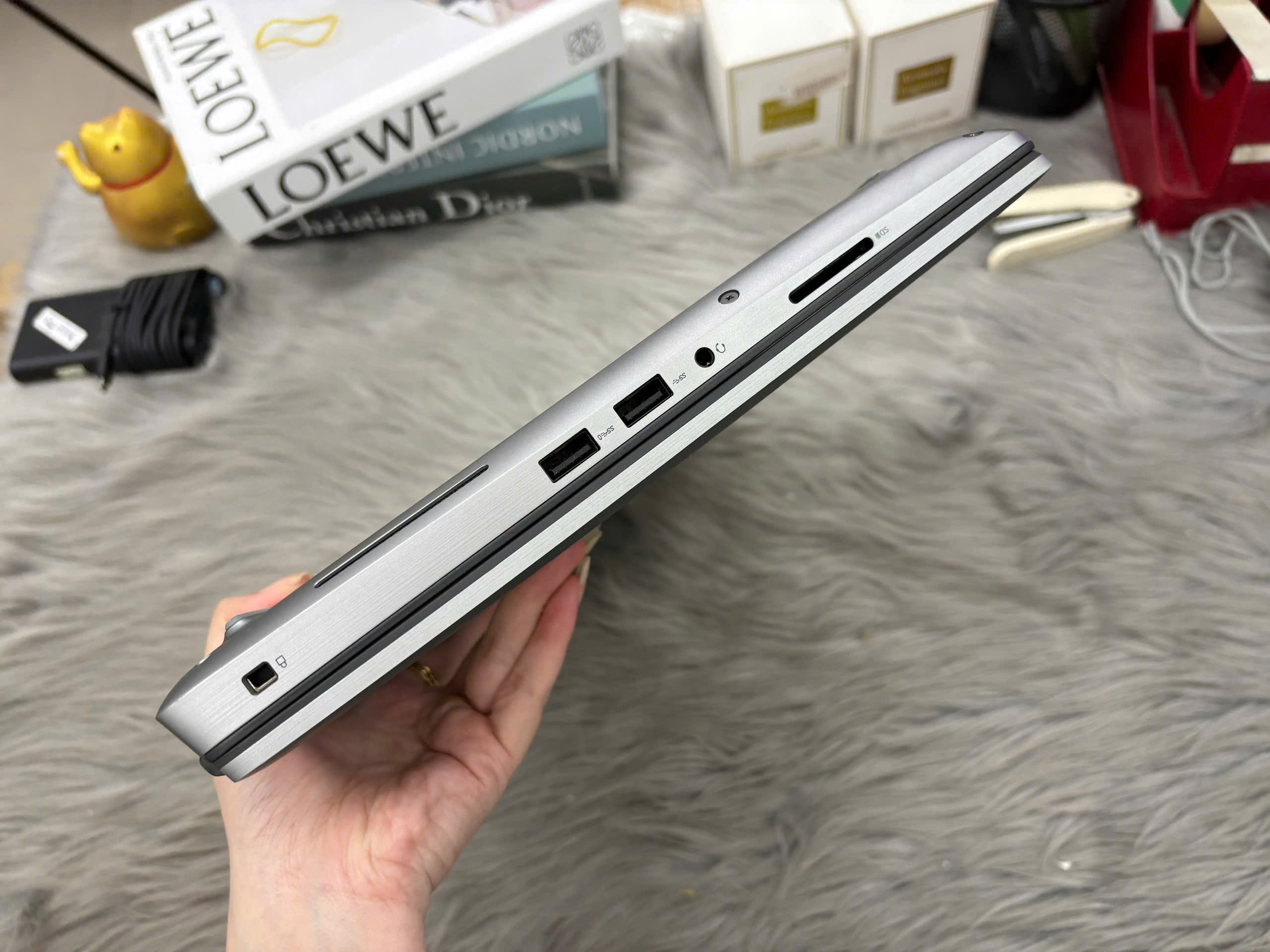 Dell Precision 7550 - Ảnh 15