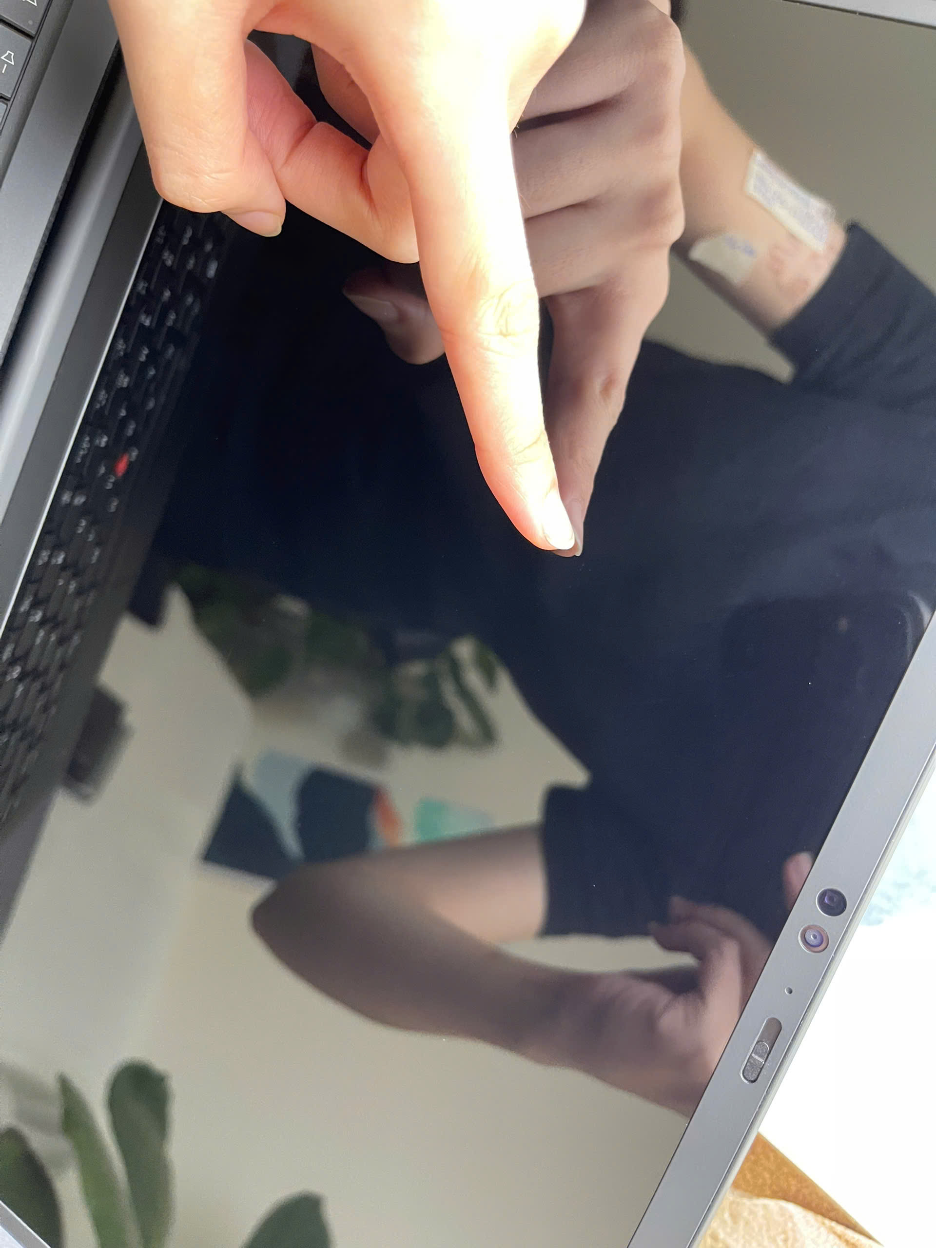 Thinkpad X1 Carbon G9 - Ảnh 9