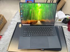 Dell Precision 5560