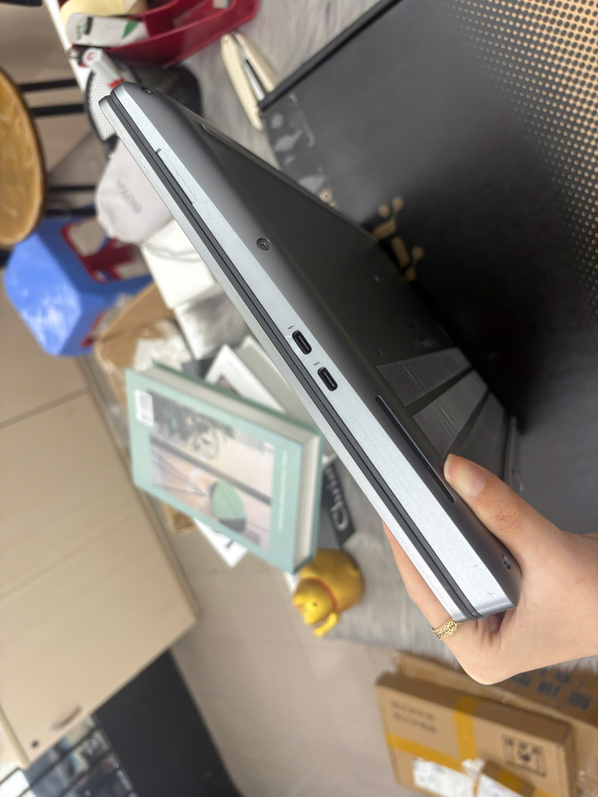 Dell Precision 7560 - Ảnh 4