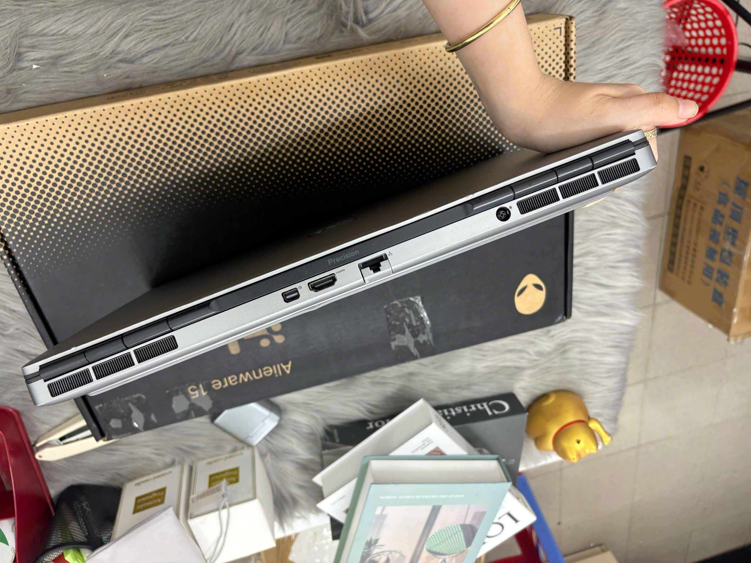 Dell Precision 7560 - Ảnh 6