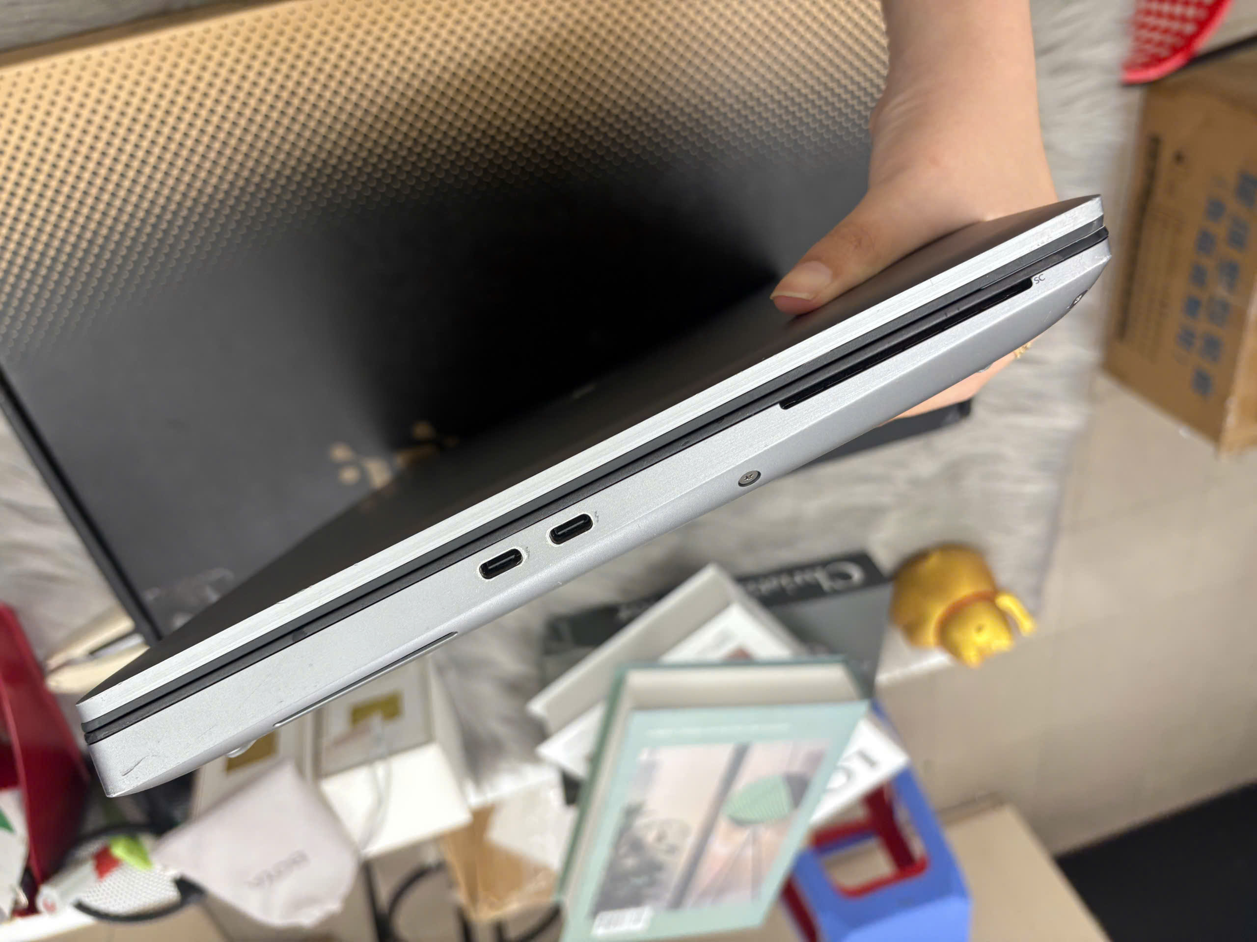 Dell Precision 7560 - Ảnh 8