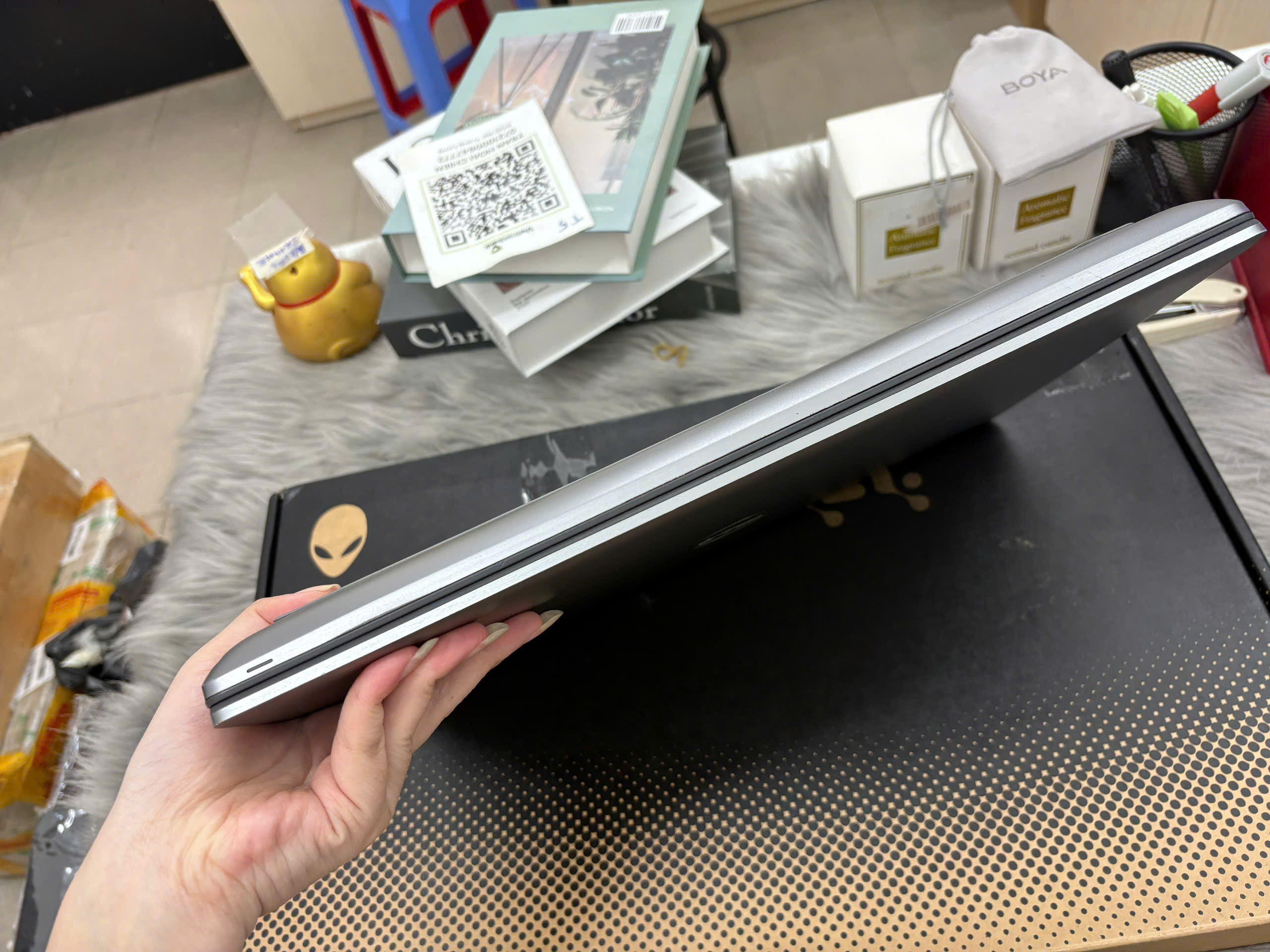 Dell Precision 7560 - Ảnh 4