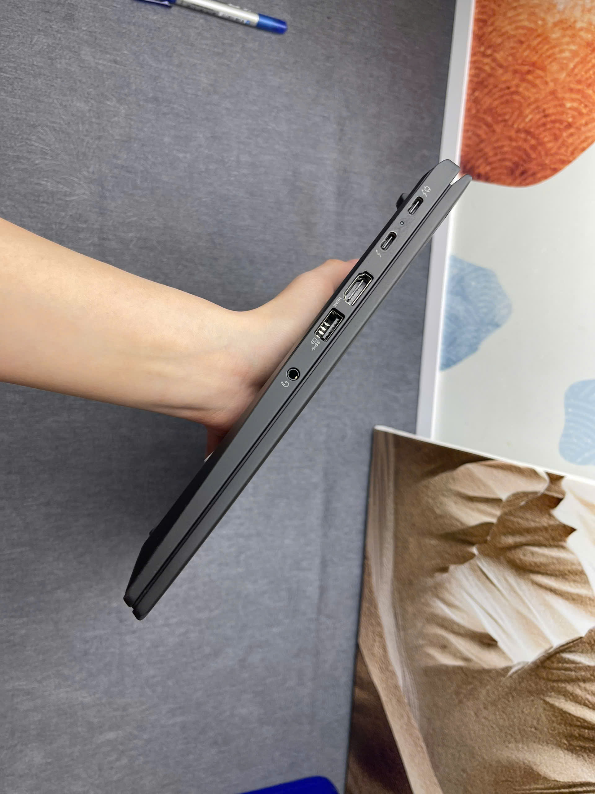 Thinkpad T14s G4 - Ảnh 8