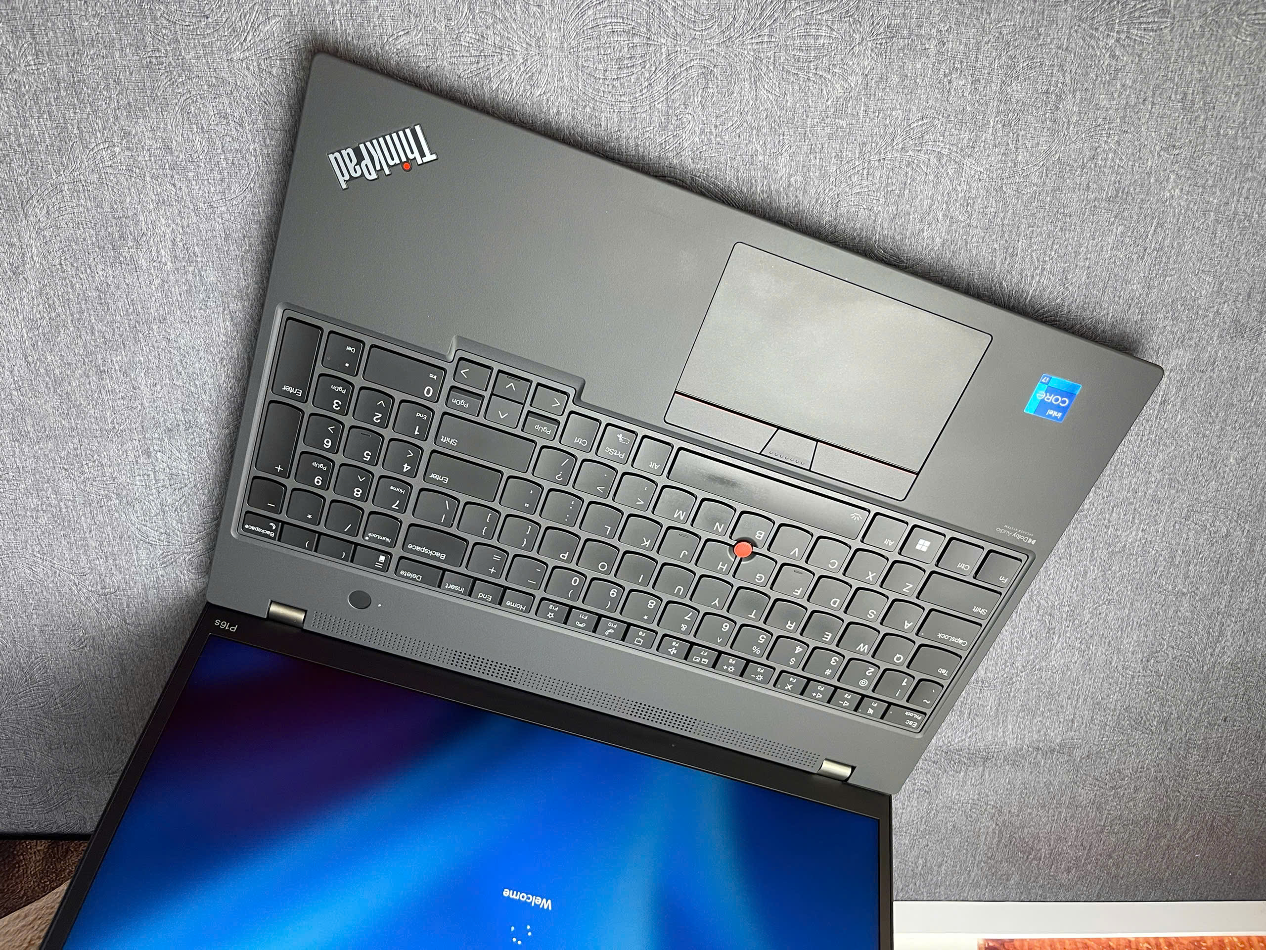 Thinkpad P16s G1 - Ảnh 9