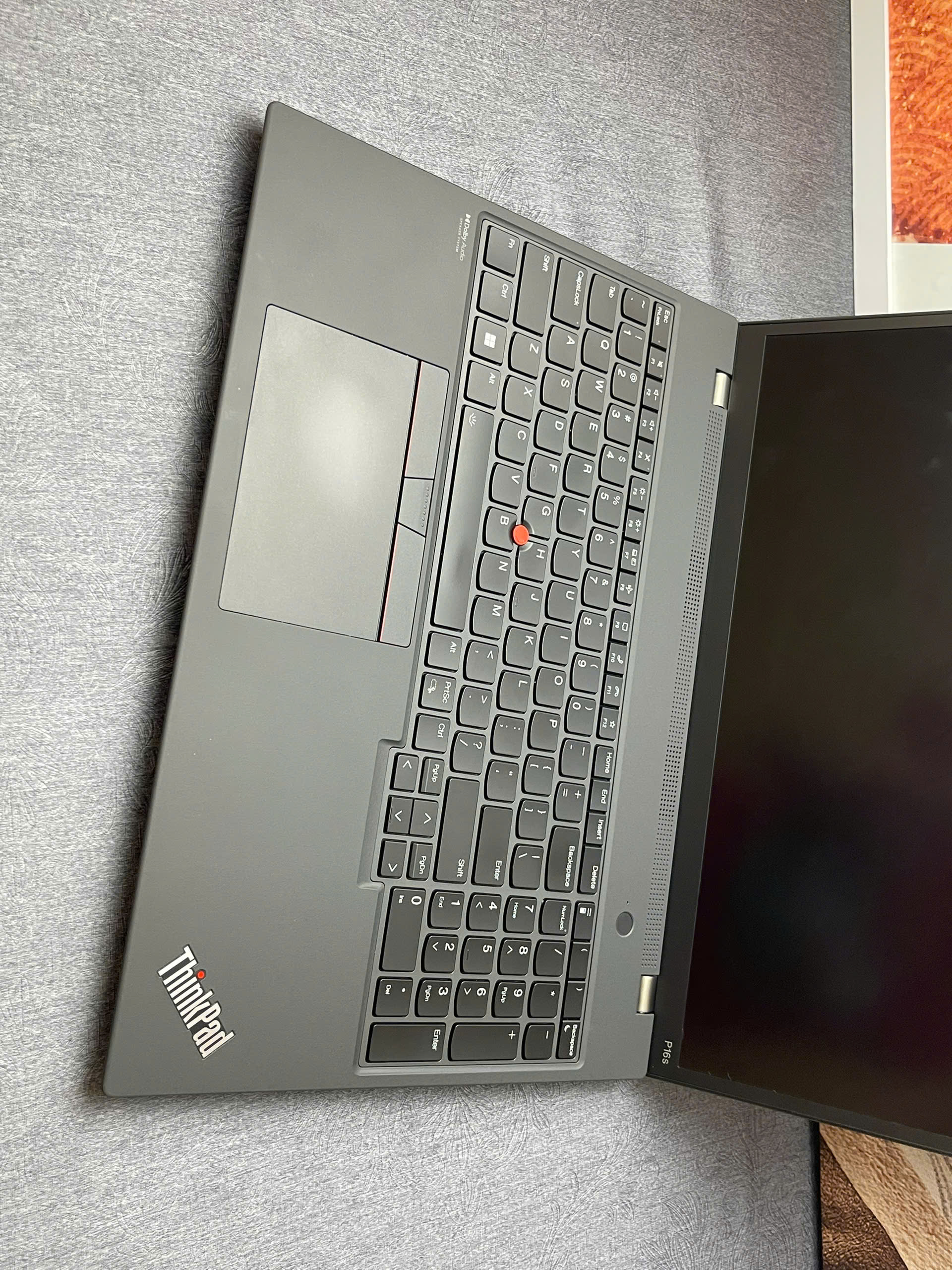 Thinkpad P16s G1 - Ảnh 8