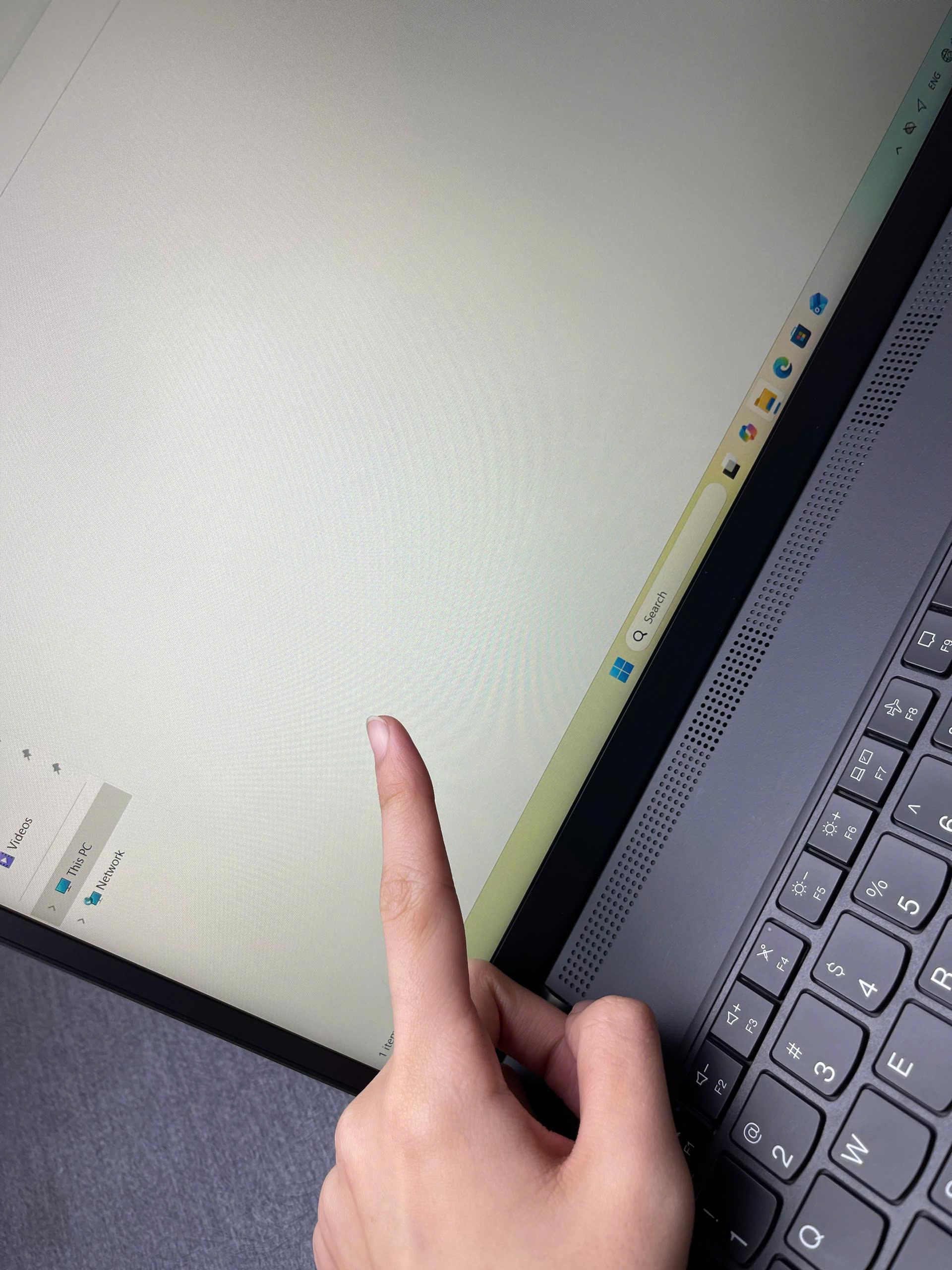 Thinkpad P16s G1 - Ảnh 10