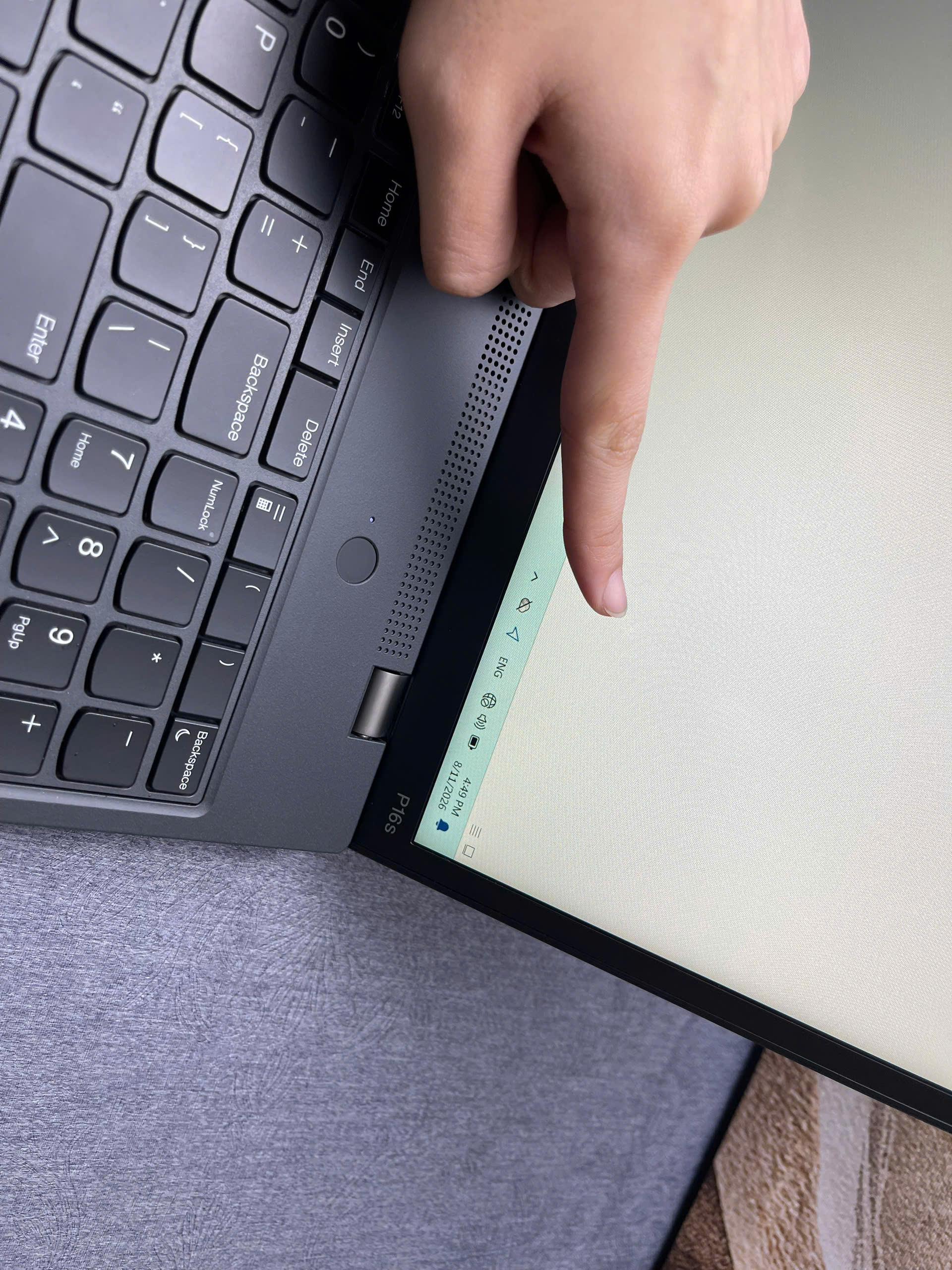 Thinkpad P16s G1 - Ảnh 11