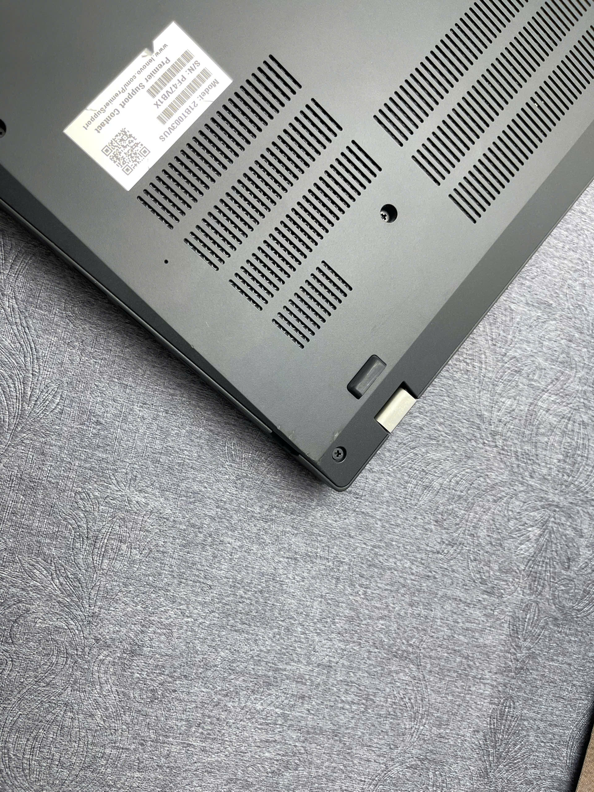 Thinkpad P16s G1 - Ảnh 15