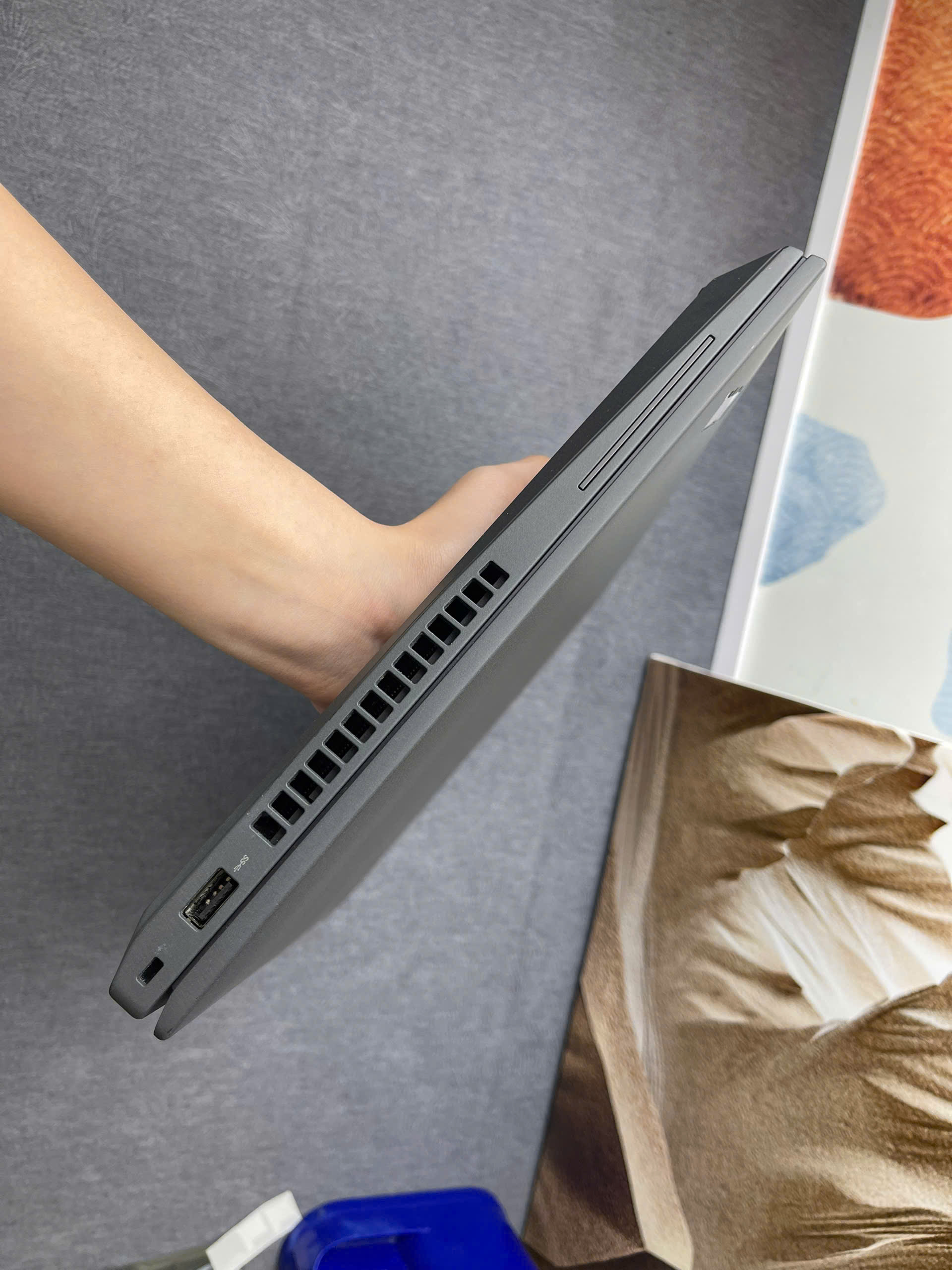 Thinkpad P16s G1 - Ảnh 3