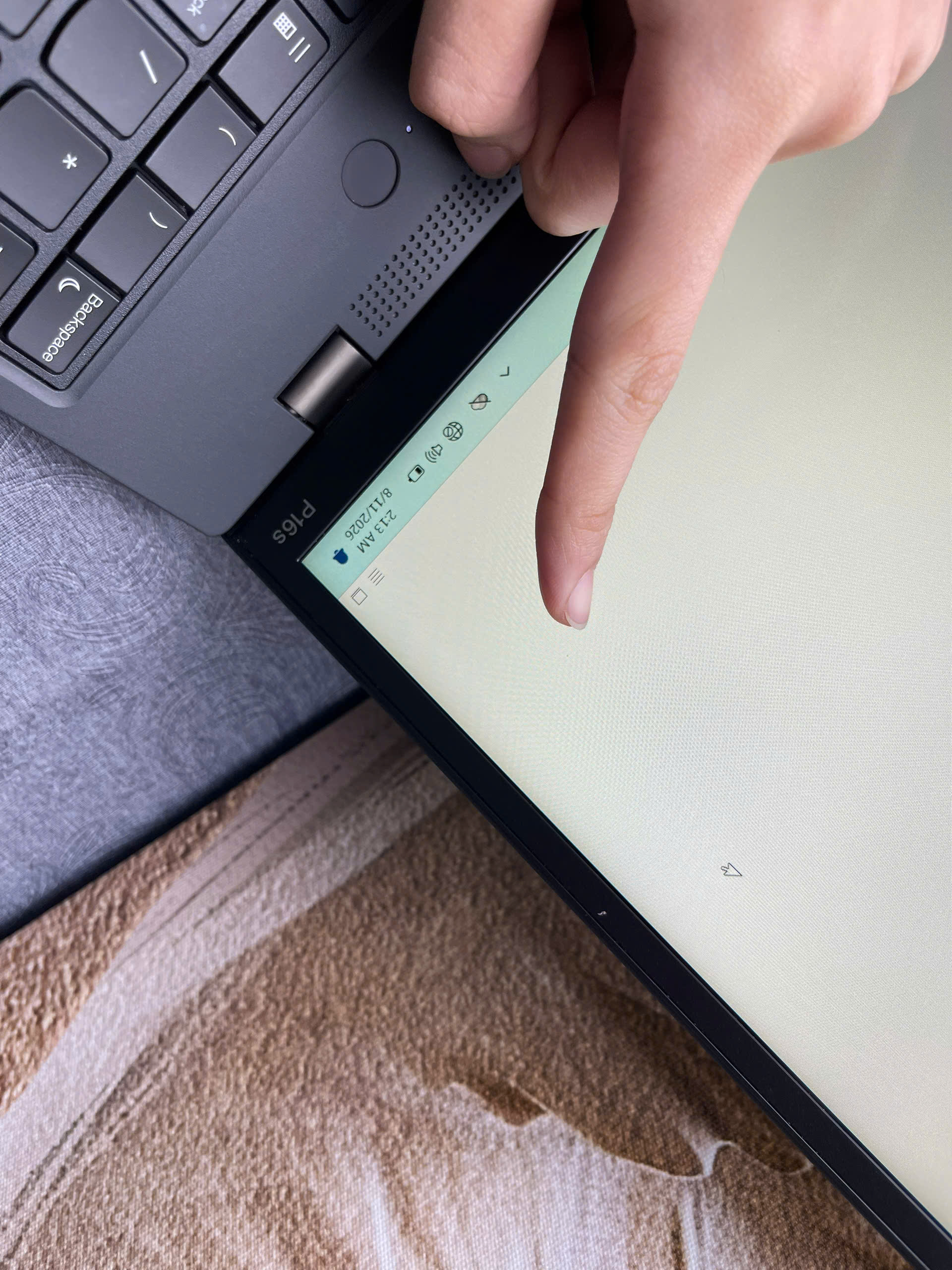 Thinkpad P16s G1 - Ảnh 10
