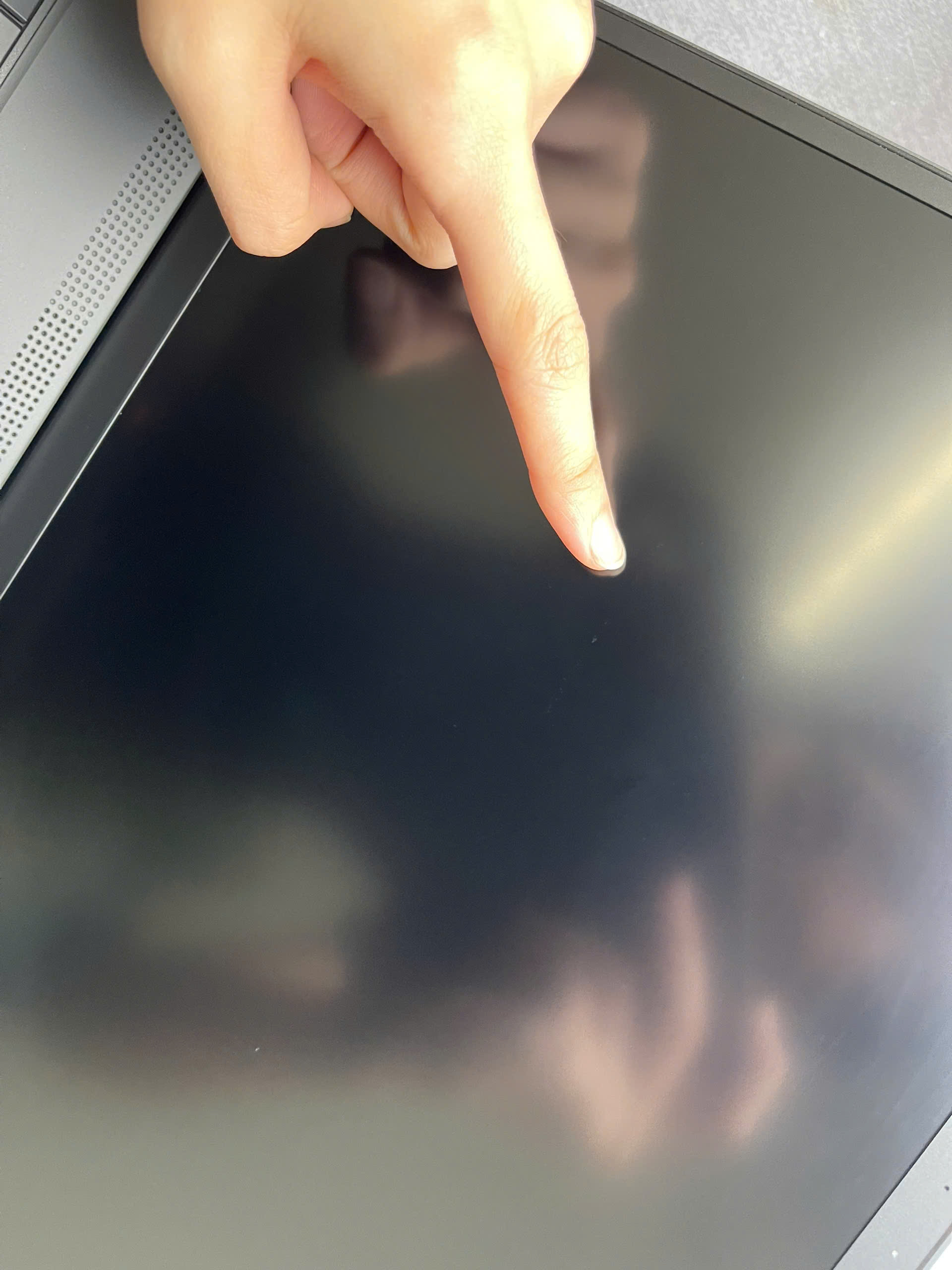 Thinkpad P16s G1 - Ảnh 9