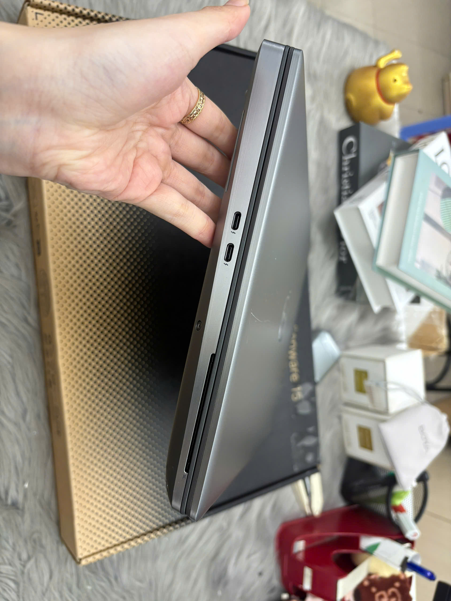 Dell Precision 7550 - Ảnh 5