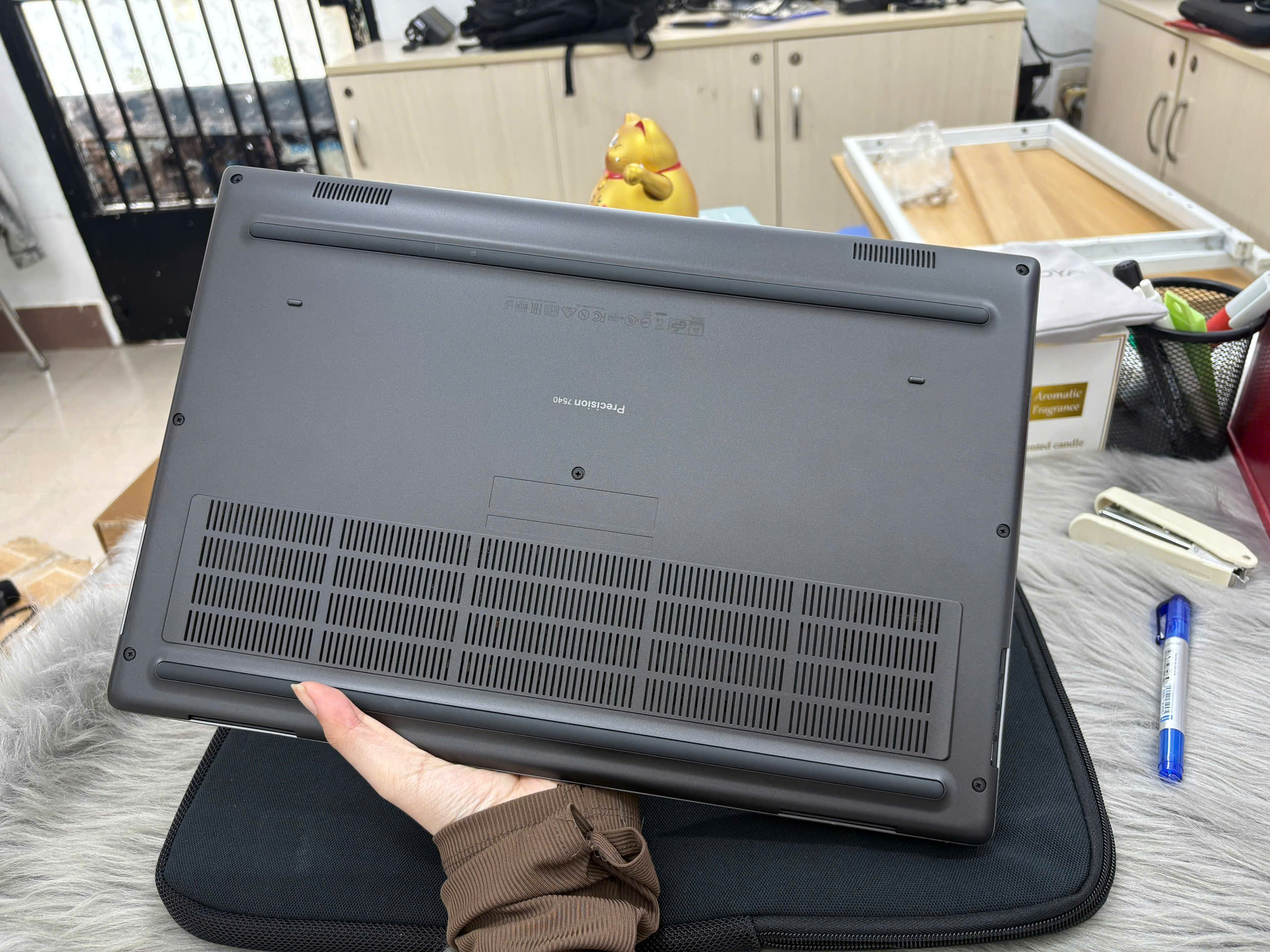 Dell Precision 7530 - Ảnh 7