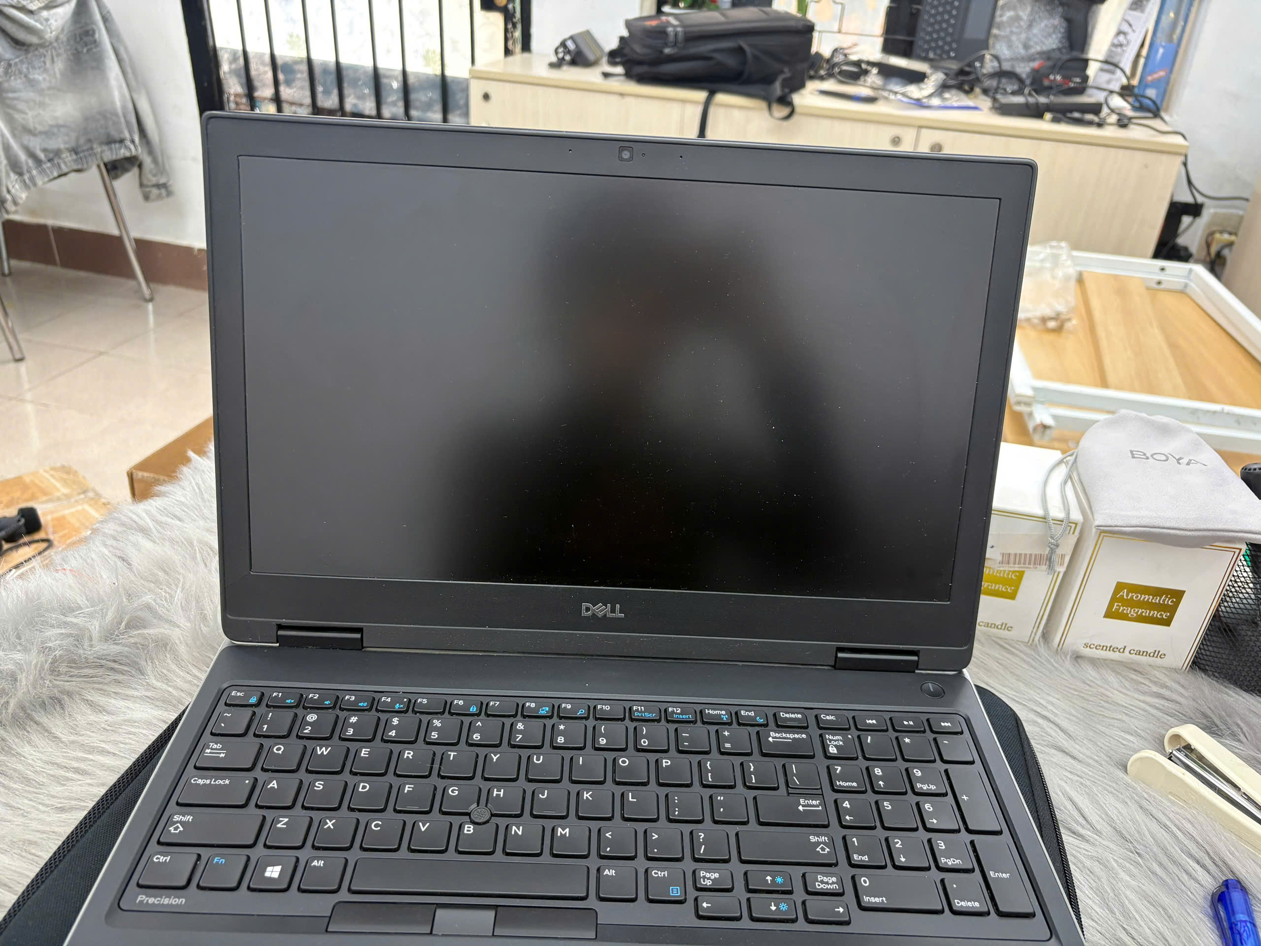 Dell Precision 7530 - Ảnh 12