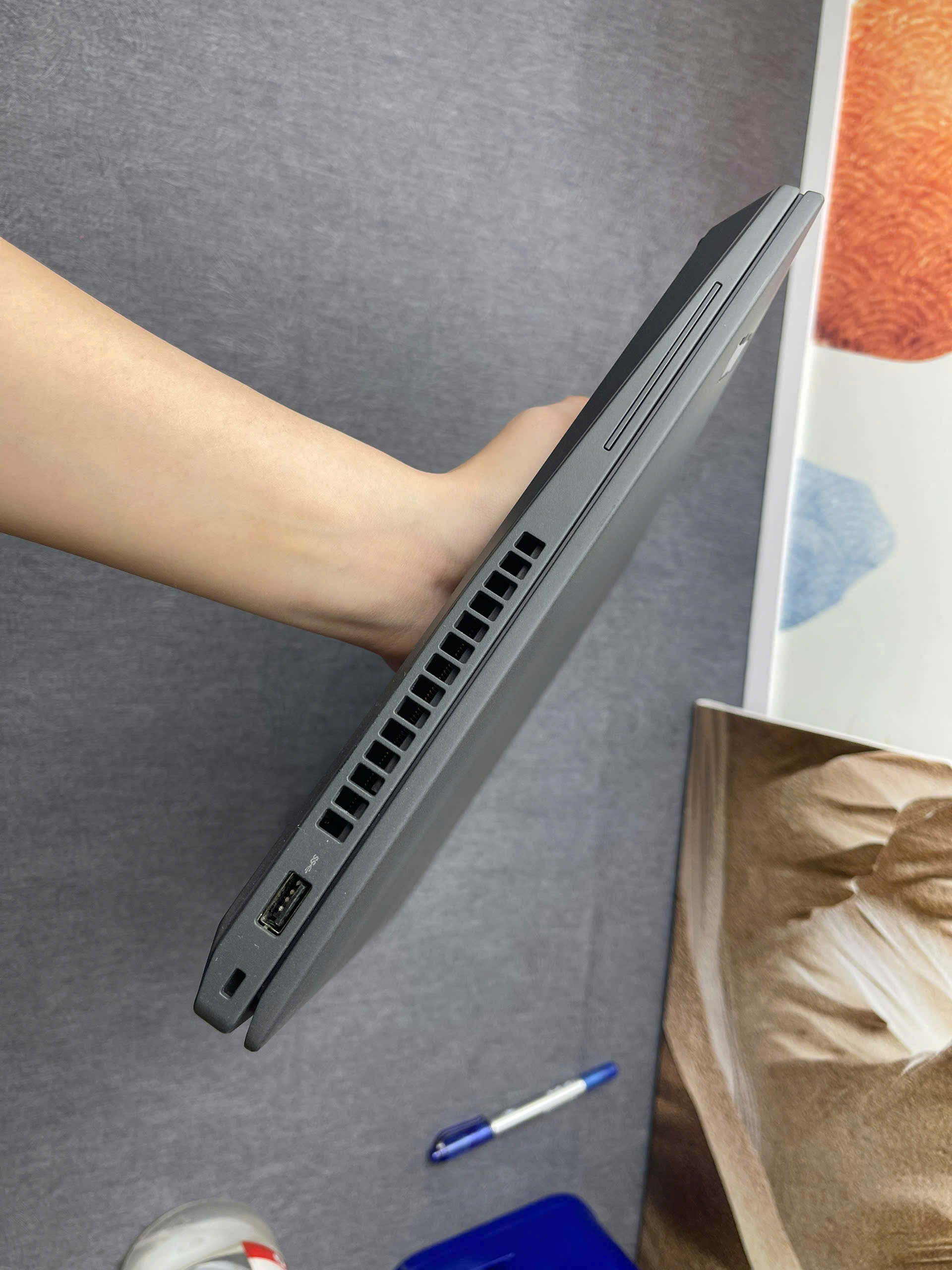 Thinkpad P16s G1 - Ảnh 4