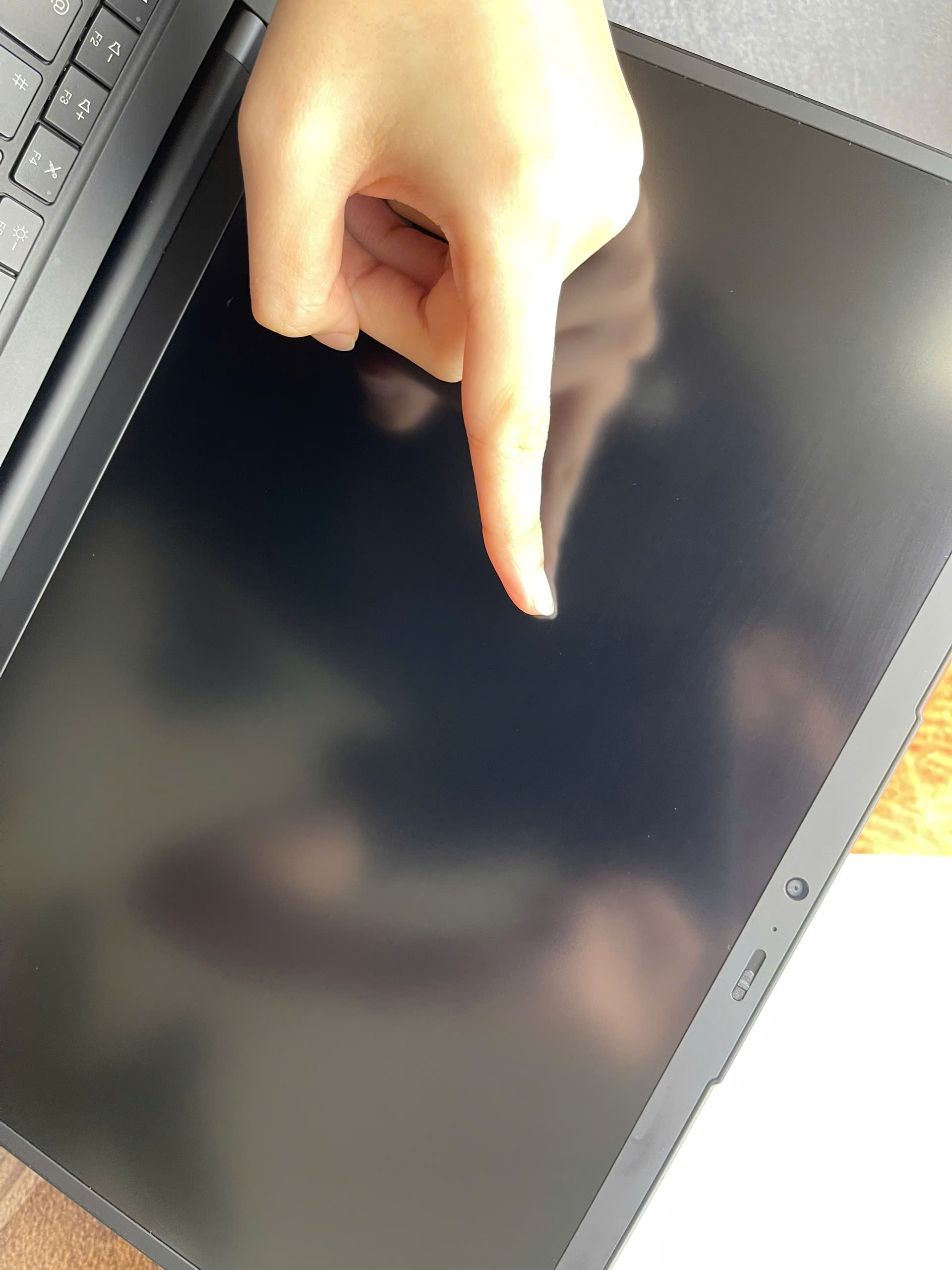 Thinkpad X1 Carbon G10 - Ảnh 4