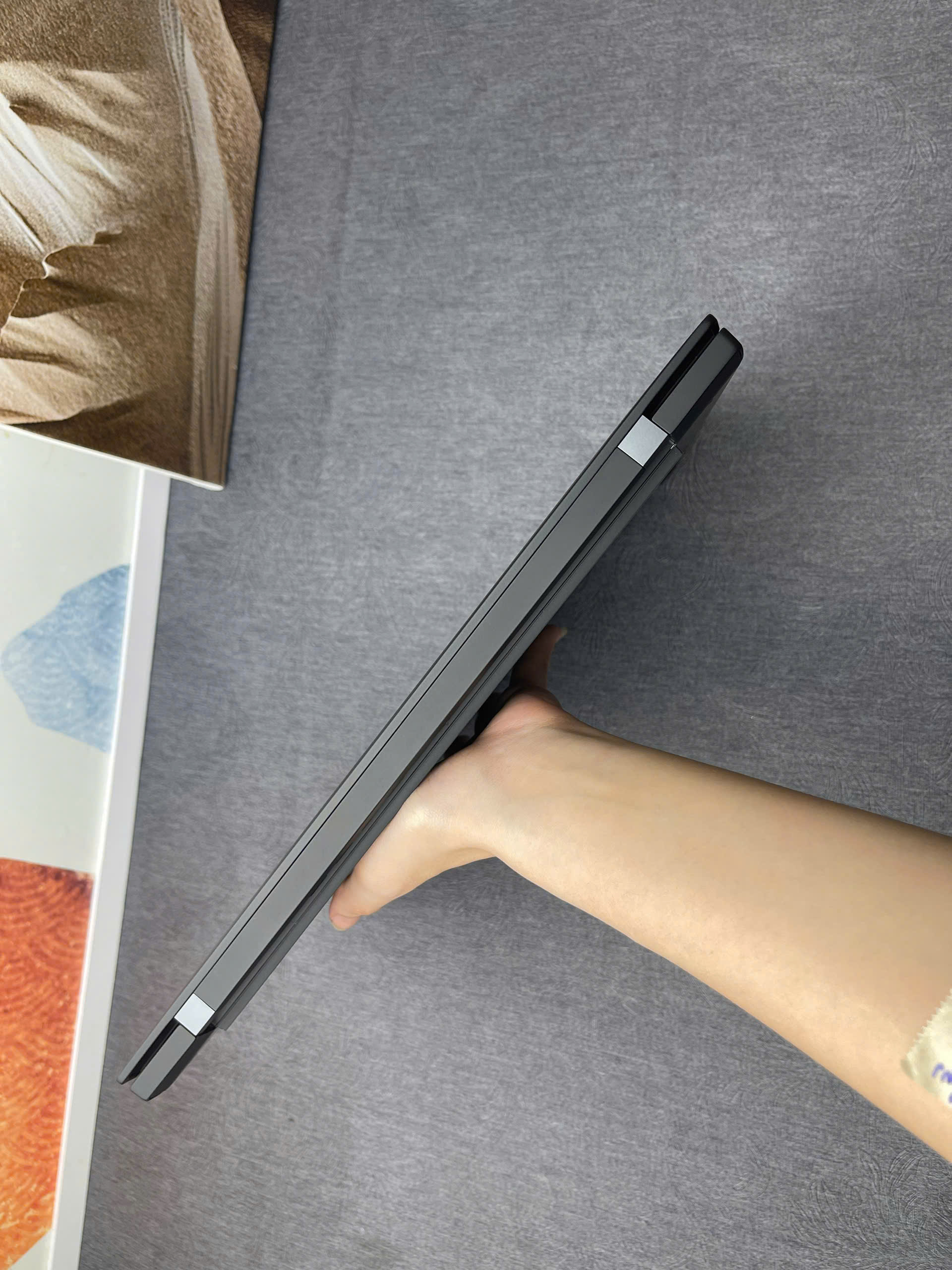 Thinkpad X1 Carbon G10 - Ảnh 6