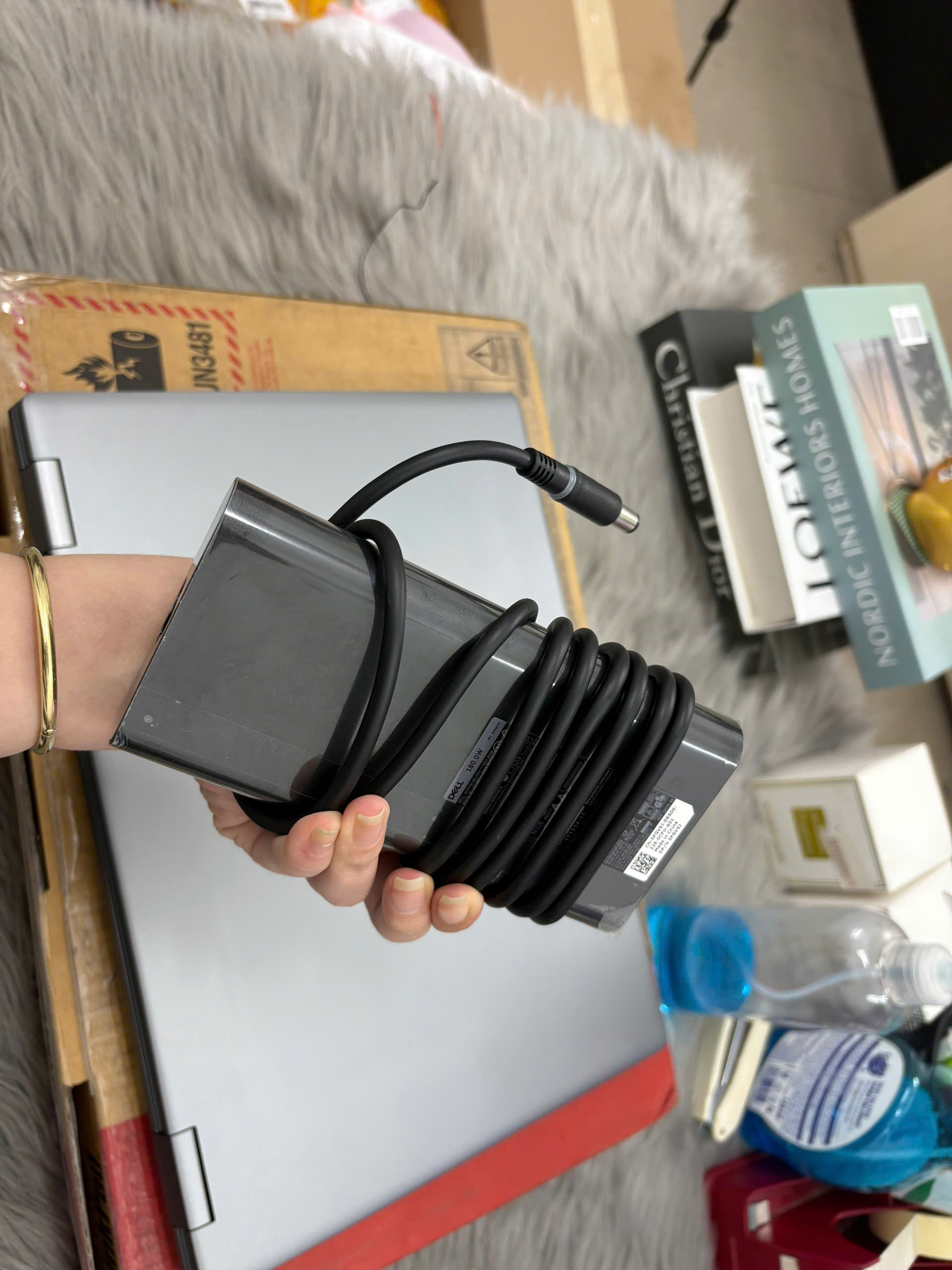 Dell Precision 7680 - Ảnh 2