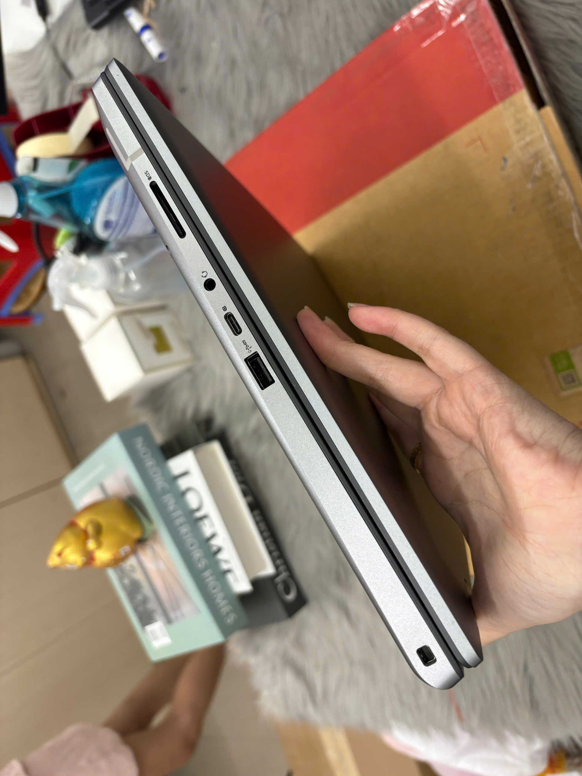 Dell Precision 7680 - Ảnh 4